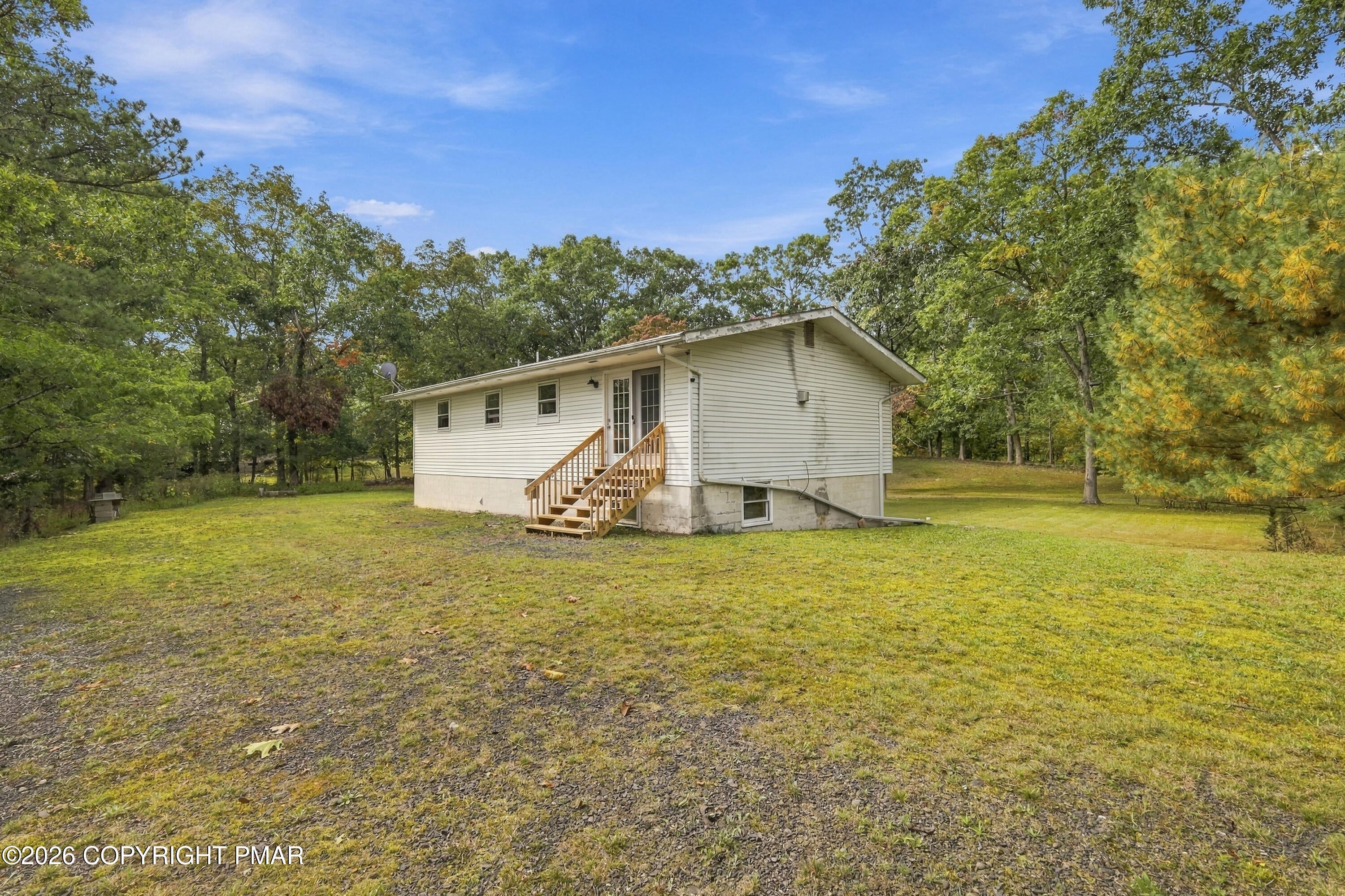 84 Lower Lakeview Drive