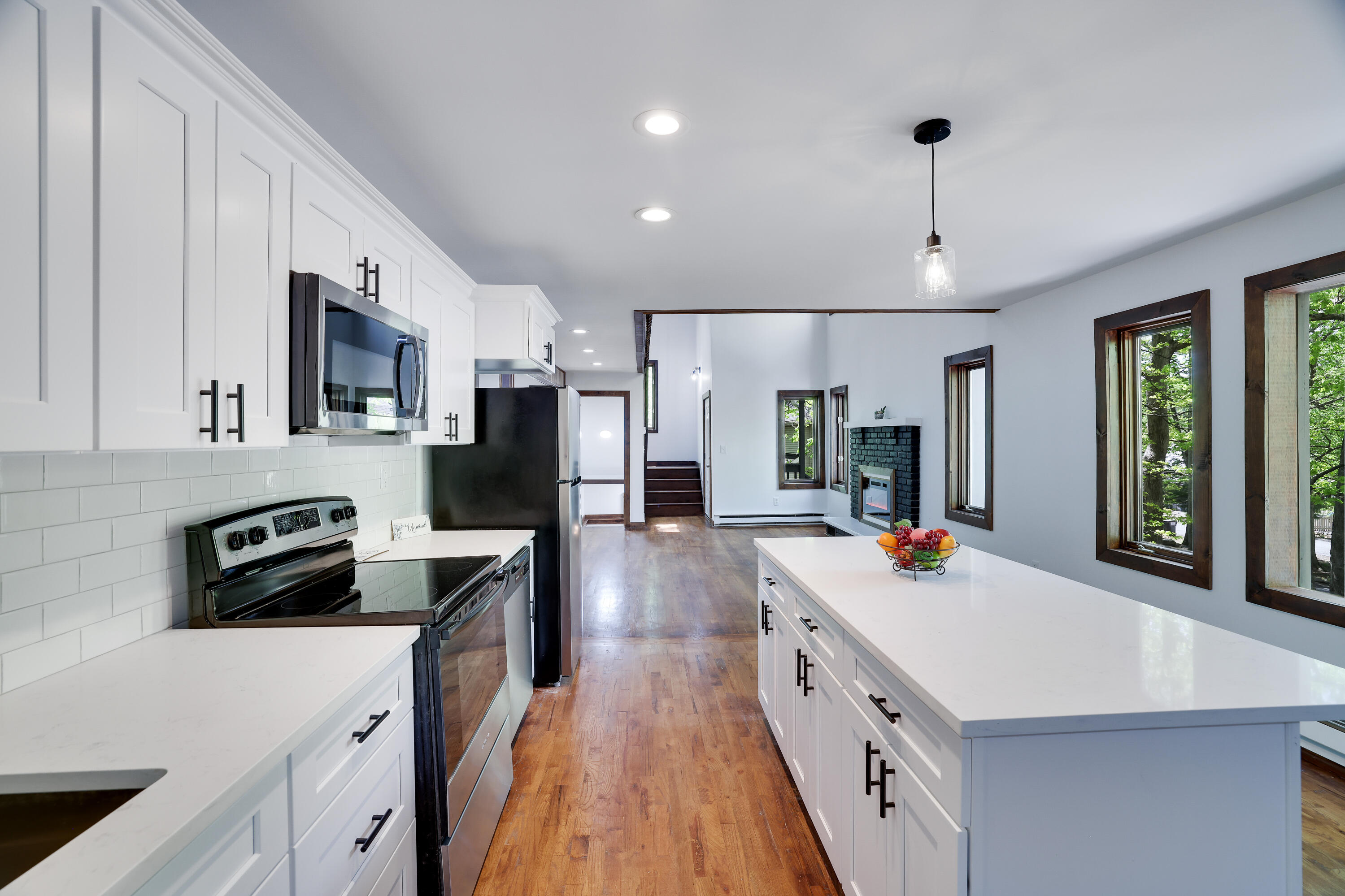 8210 Pine Grove Drive, East Stroudsburg, Pennsylvania image 14