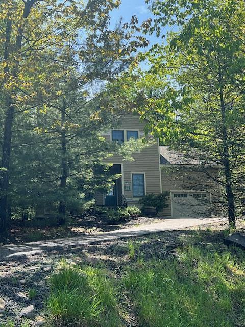 112 High Mountain Lane, Tannersville, Pennsylvania image 1