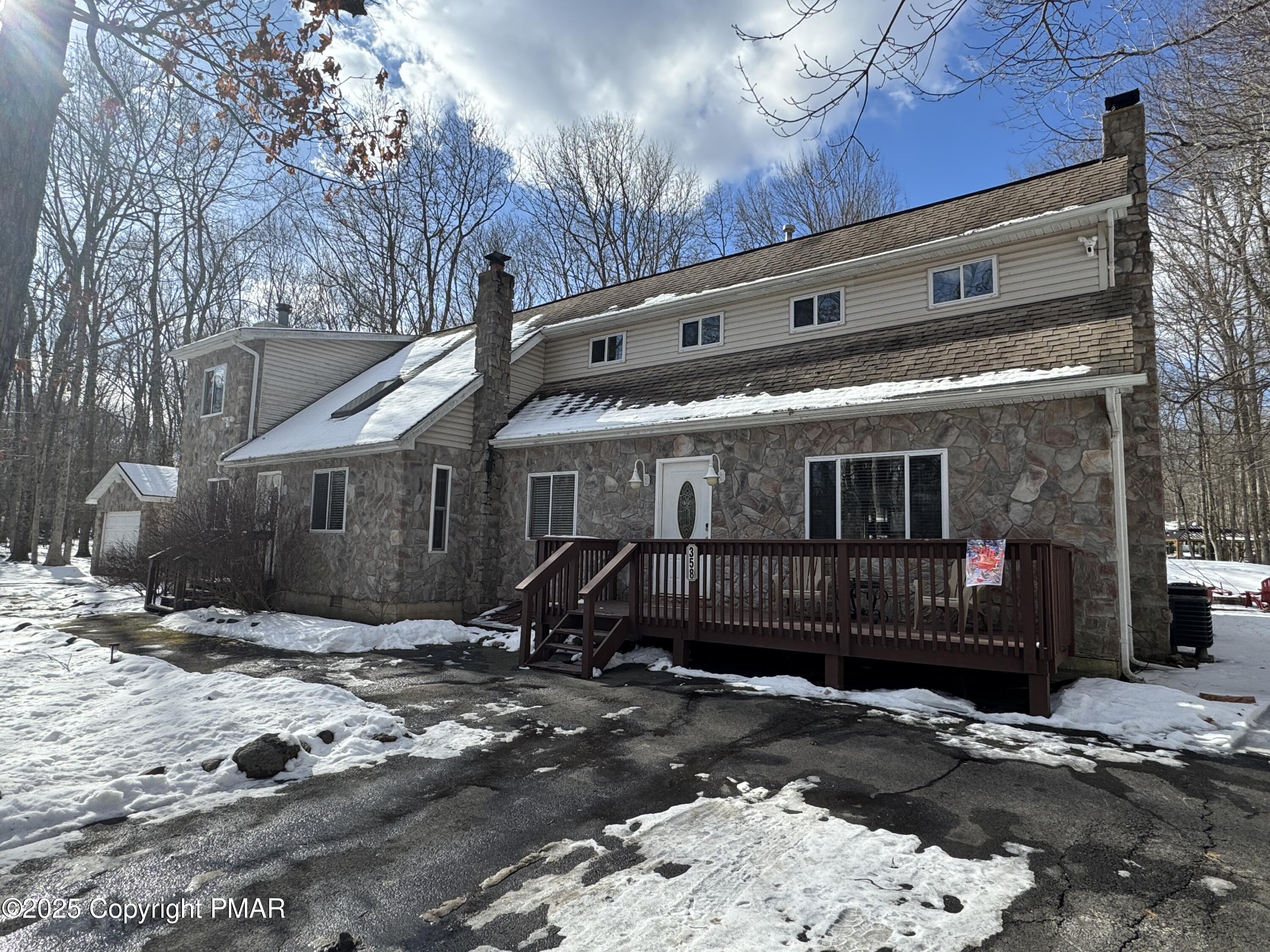 358 Towamensing Trail, Albrightsville, Pennsylvania image 2