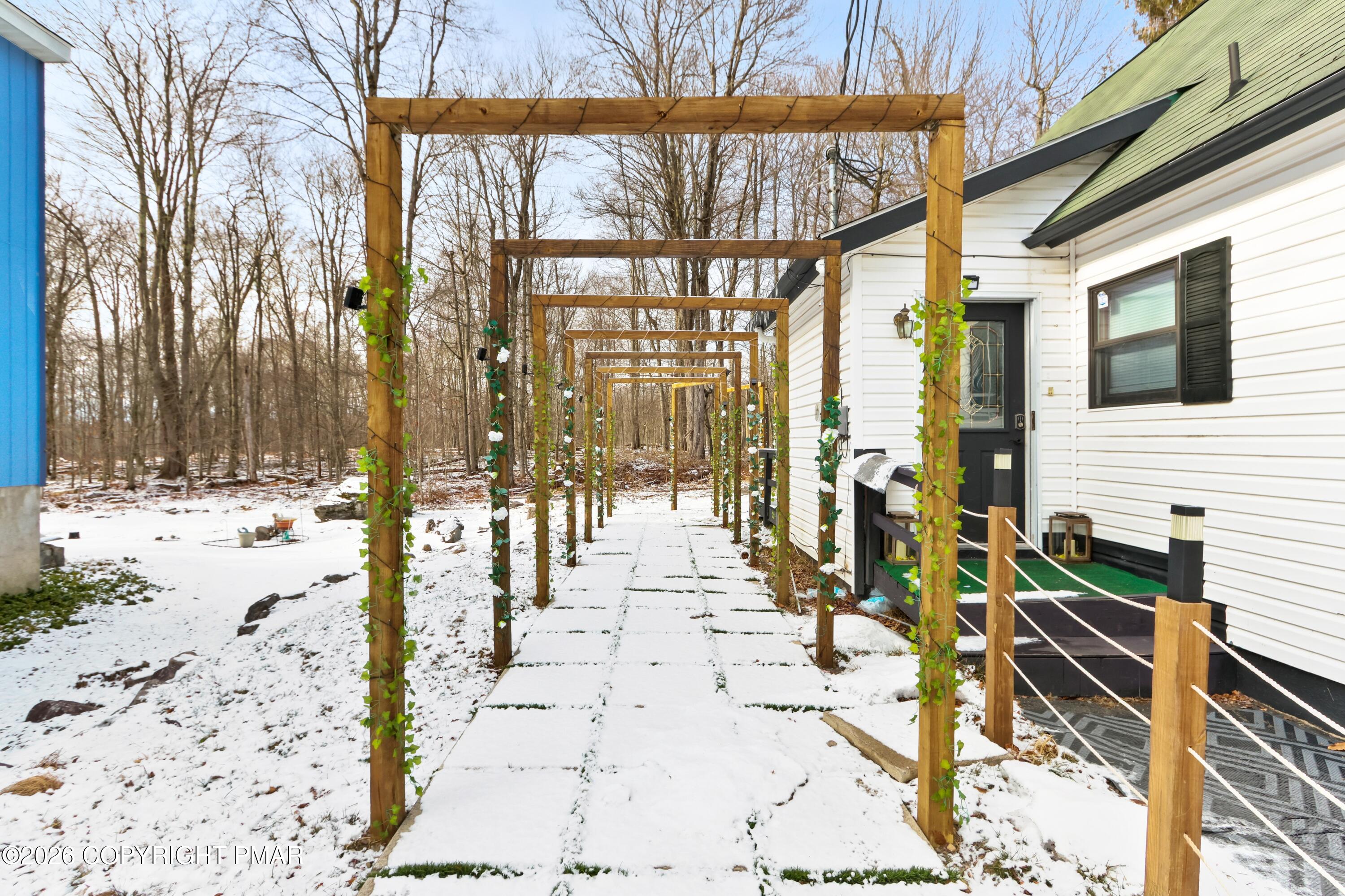 939 Country Place Drive