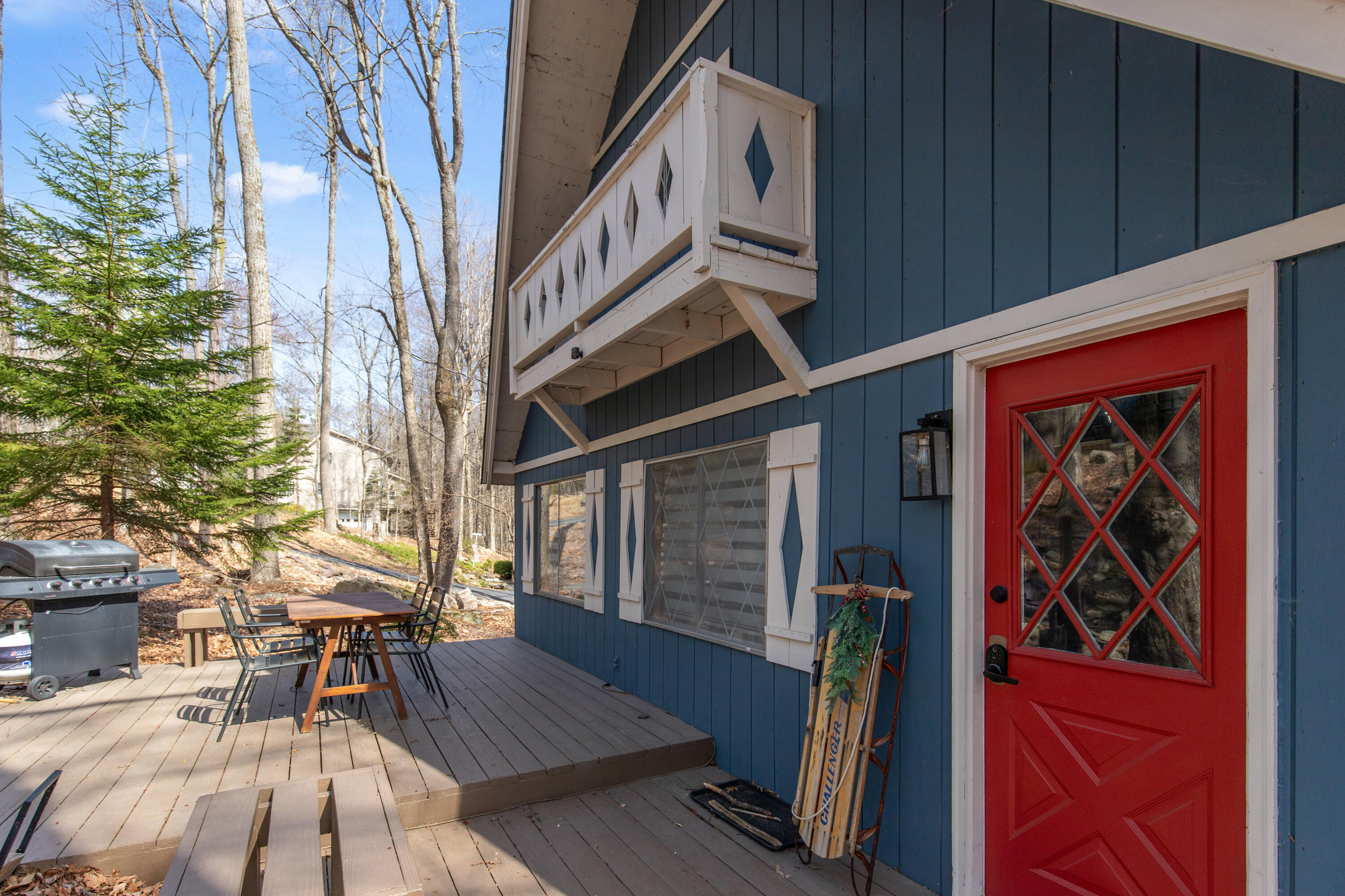 1475 Lake Lane, Pocono Lake, Pennsylvania image 5