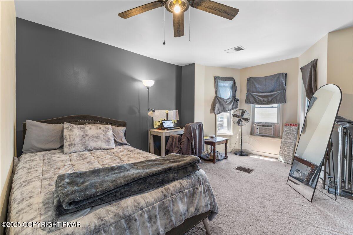 Lehighton, Pennsylvania 18235, United States, 4 Bedrooms Bedrooms, ,2 BathroomsBathrooms,Residential,Active,224075