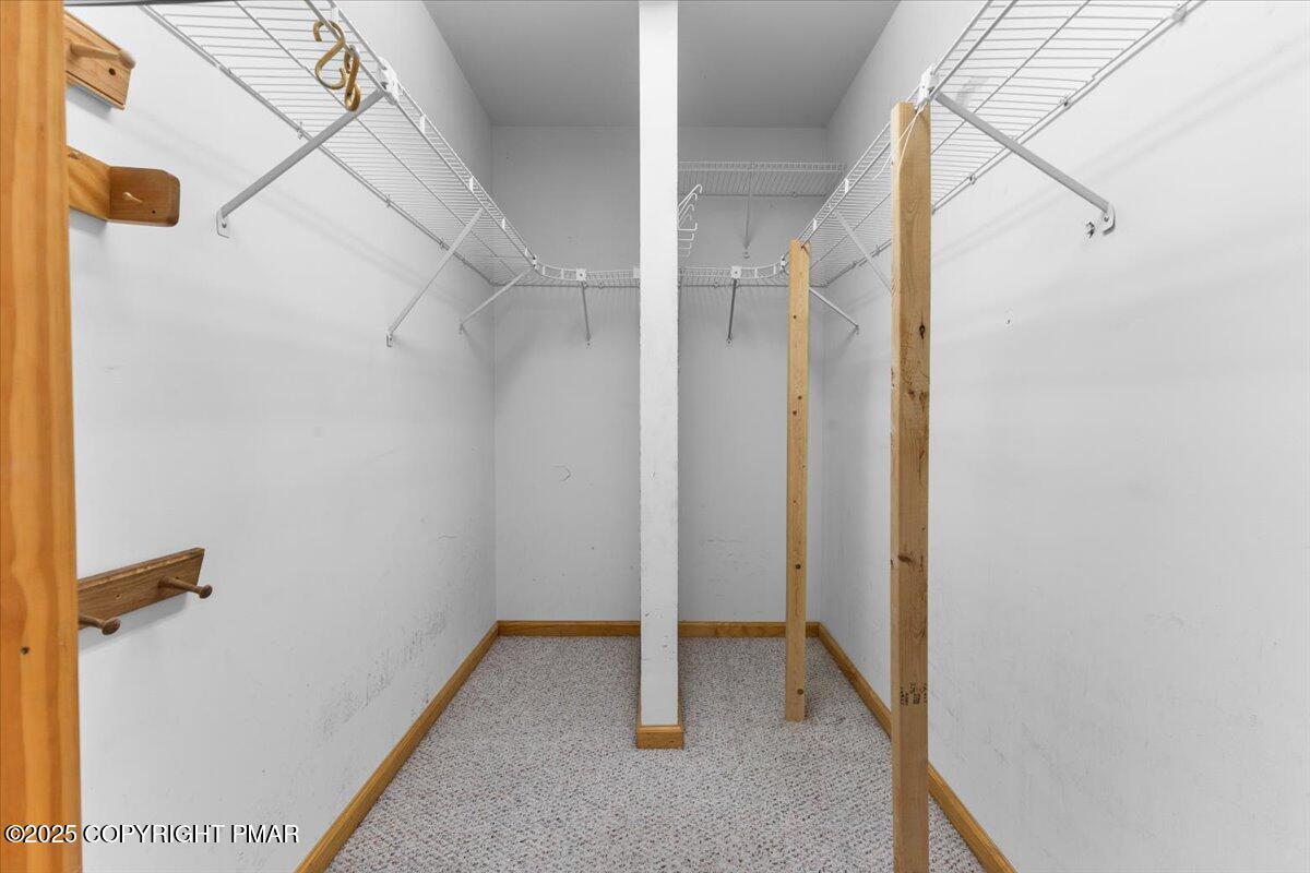 Blakeslee, Pennsylvania 18610, United States, 3 Bedrooms Bedrooms, ,2 BathroomsBathrooms,Residential,Active,202045