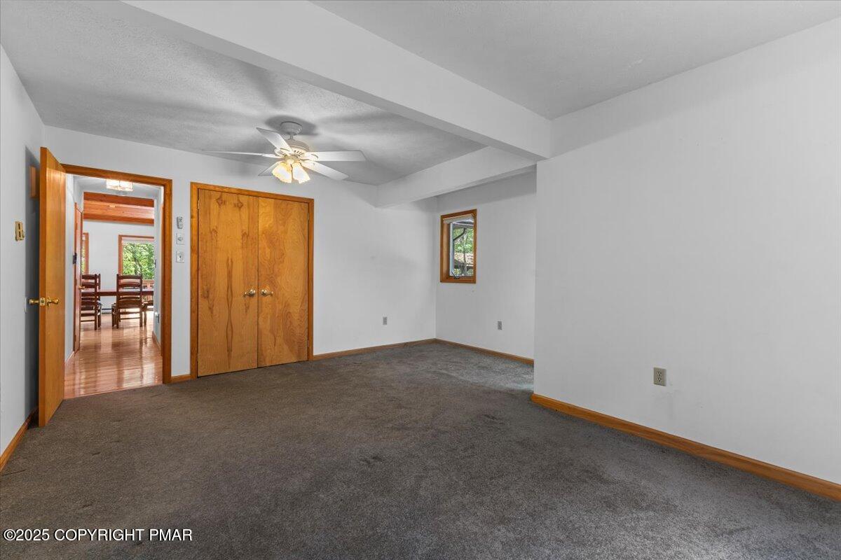 Blakeslee, Pennsylvania 18610, United States, 3 Bedrooms Bedrooms, ,2 BathroomsBathrooms,Residential,Active,202045