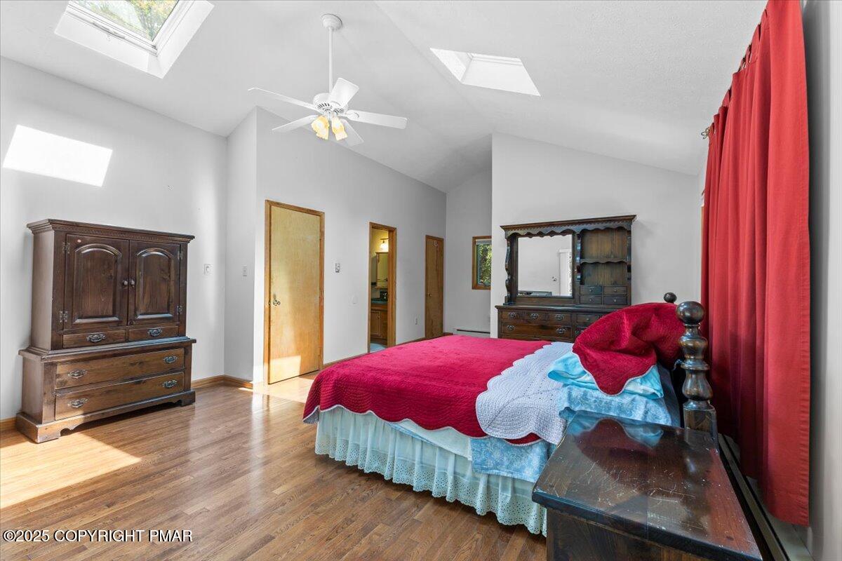 Blakeslee, Pennsylvania 18610, United States, 3 Bedrooms Bedrooms, ,2 BathroomsBathrooms,Residential,Active,202045