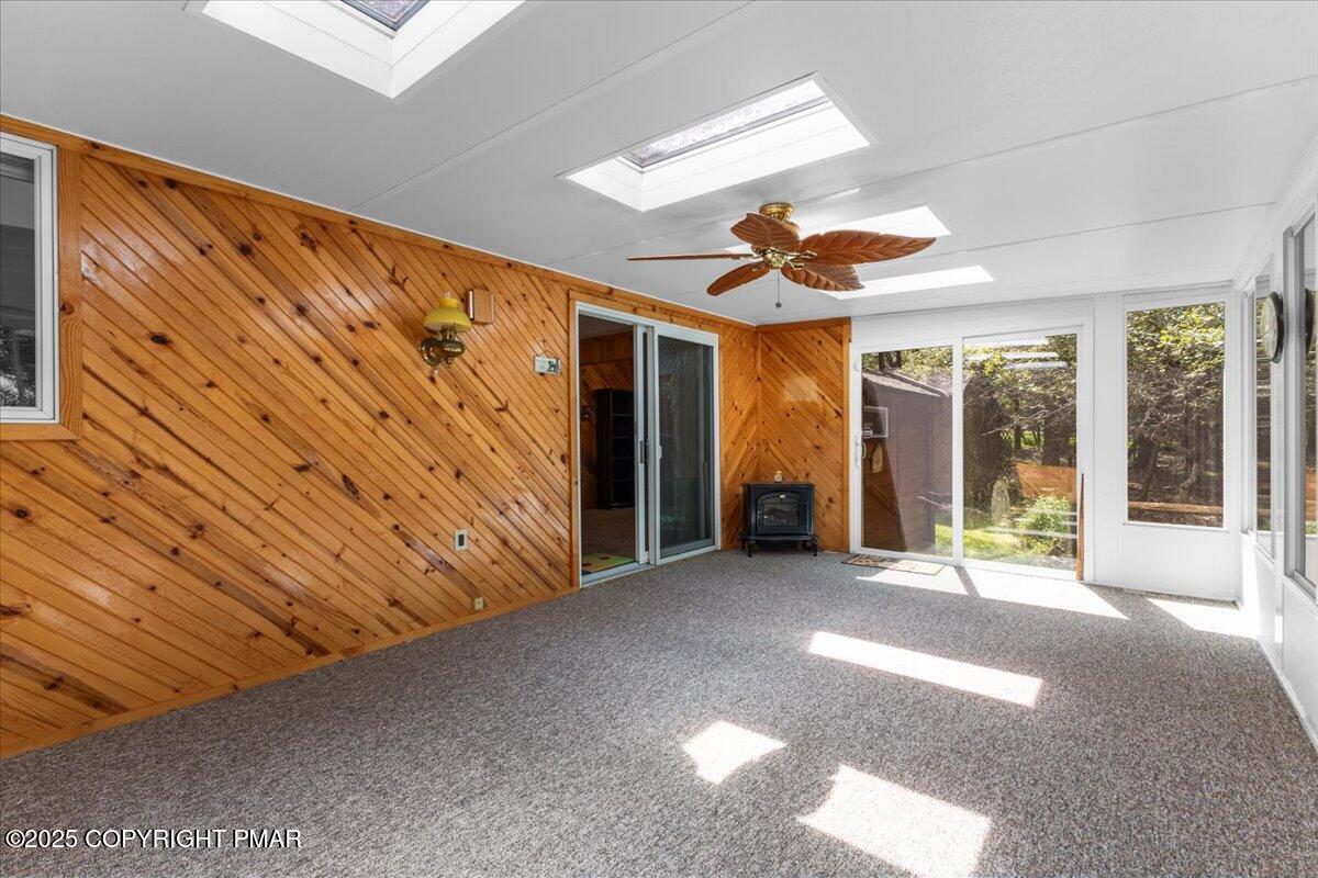 Blakeslee, Pennsylvania 18610, United States, 3 Bedrooms Bedrooms, ,2 BathroomsBathrooms,Residential,Active,202045