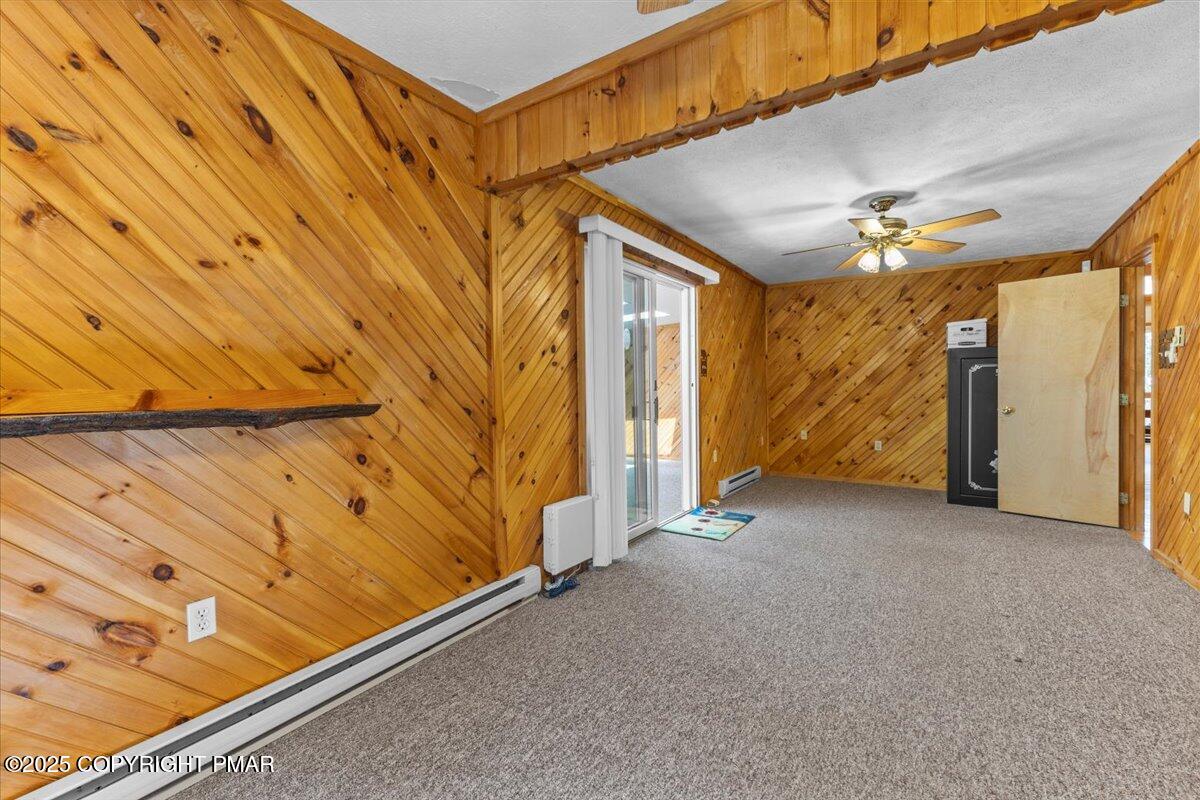 Blakeslee, Pennsylvania 18610, United States, 3 Bedrooms Bedrooms, ,2 BathroomsBathrooms,Residential,Active,202045