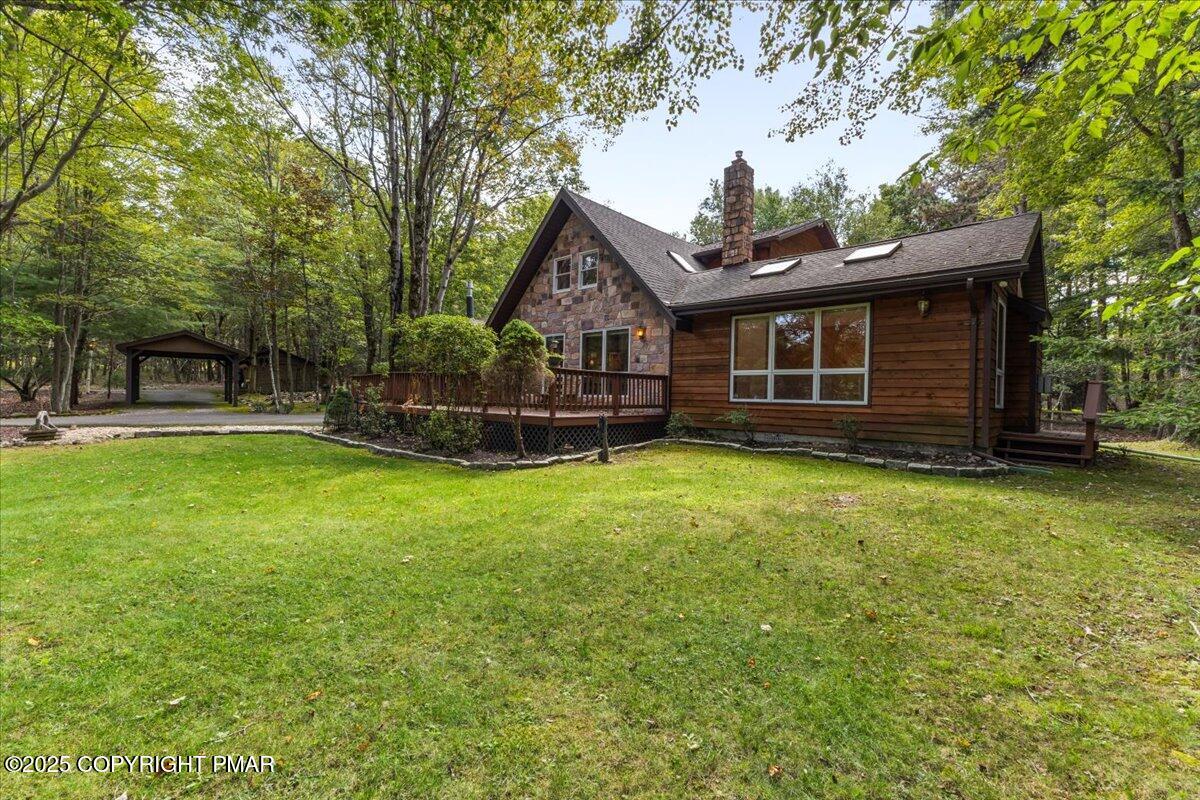 Blakeslee, Pennsylvania 18610, United States, 3 Bedrooms Bedrooms, ,2 BathroomsBathrooms,Residential,Active,202045