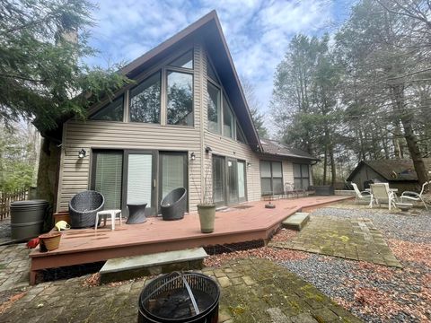 5144 Hounds Ear Road Tobyhanna PA 18466