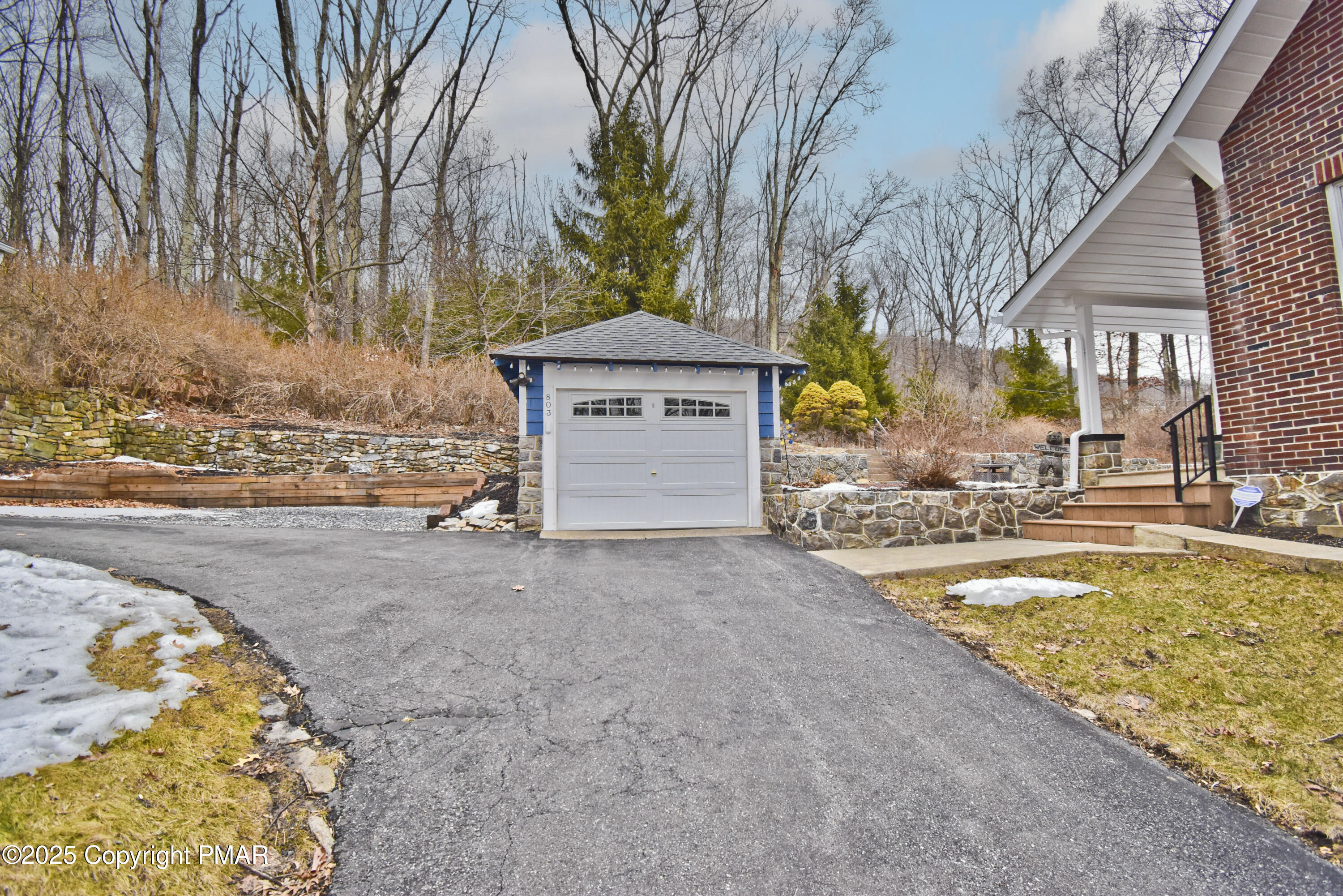 803 W Applegate Avenue, Pen Argyl, Pennsylvania image 32