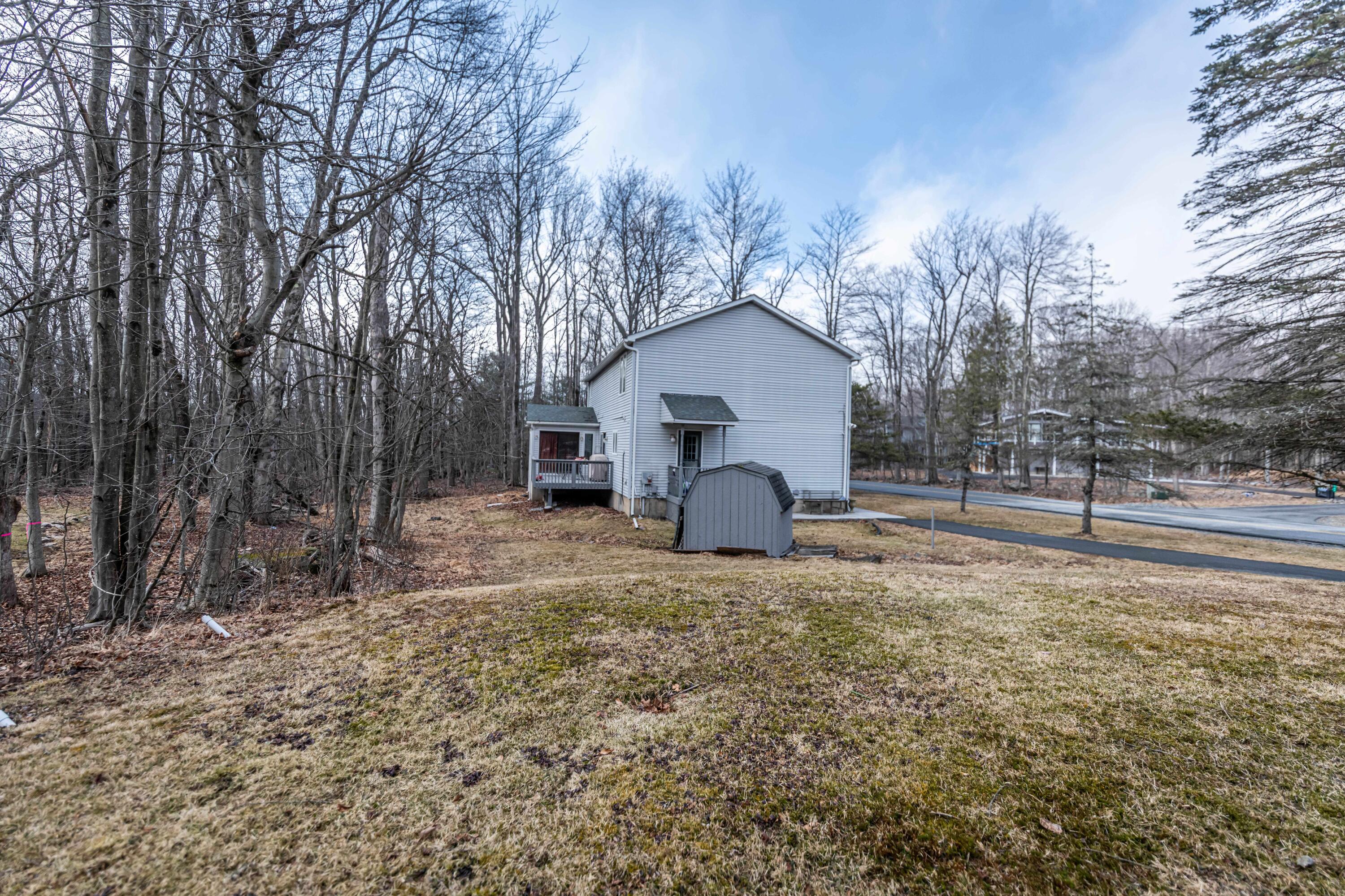 1102 Lehigh Circle, Tobyhanna, Pennsylvania image 6