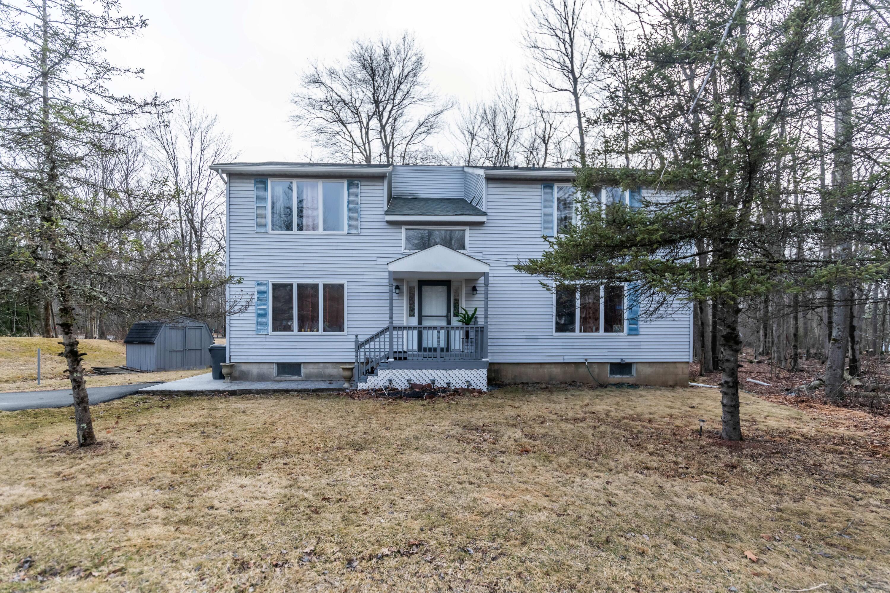 1102 Lehigh Circle, Tobyhanna, Pennsylvania image 1