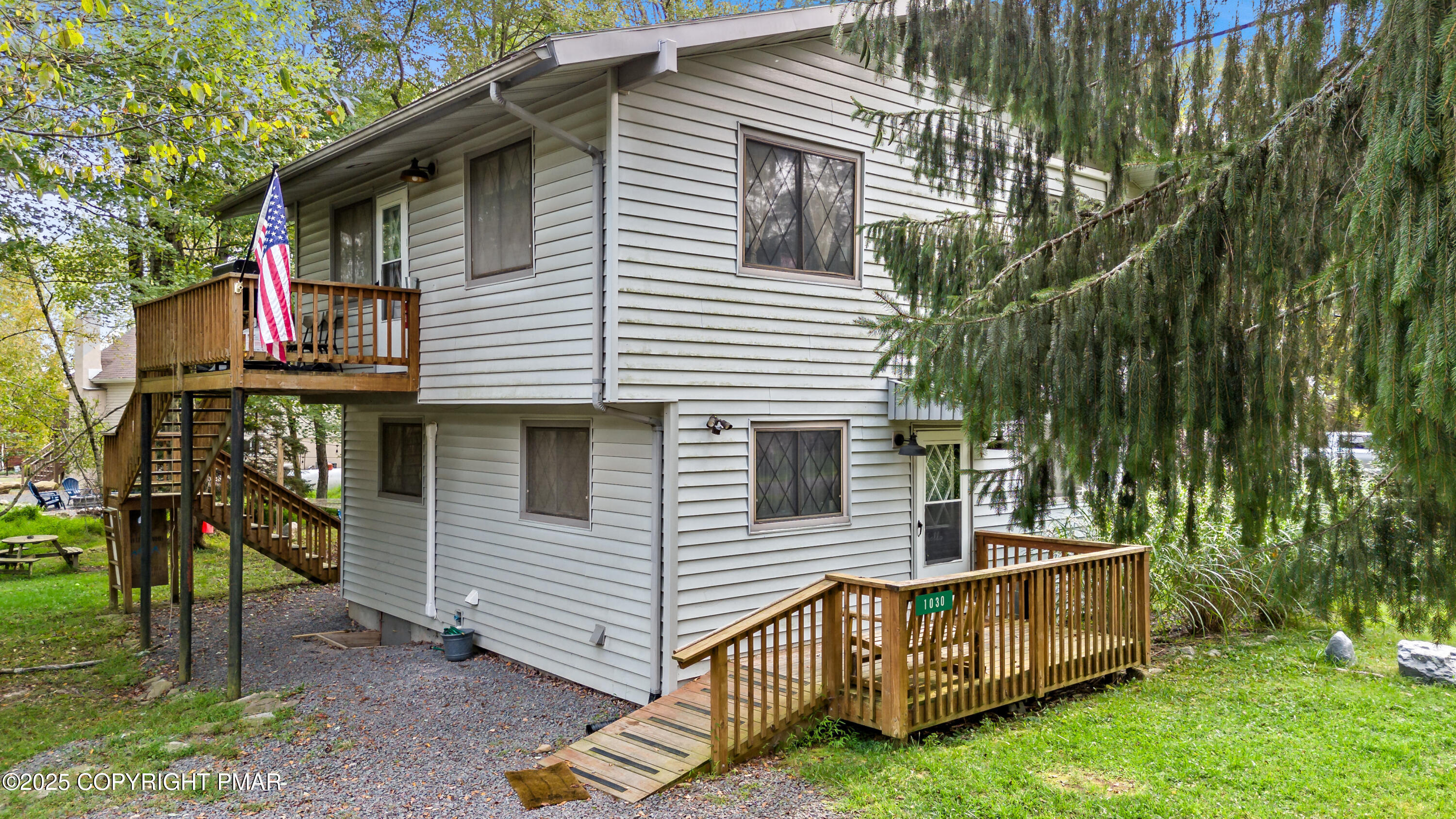 Pocono Lake, Pennsylvania 18347, United States, 3 Bedrooms Bedrooms, ,2 BathroomsBathrooms,Residential,Active,205598
