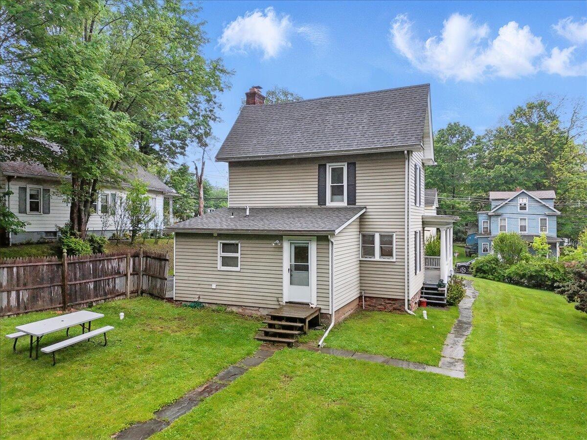 112 E Brown Street, East Stroudsburg, Pennsylvania image 37