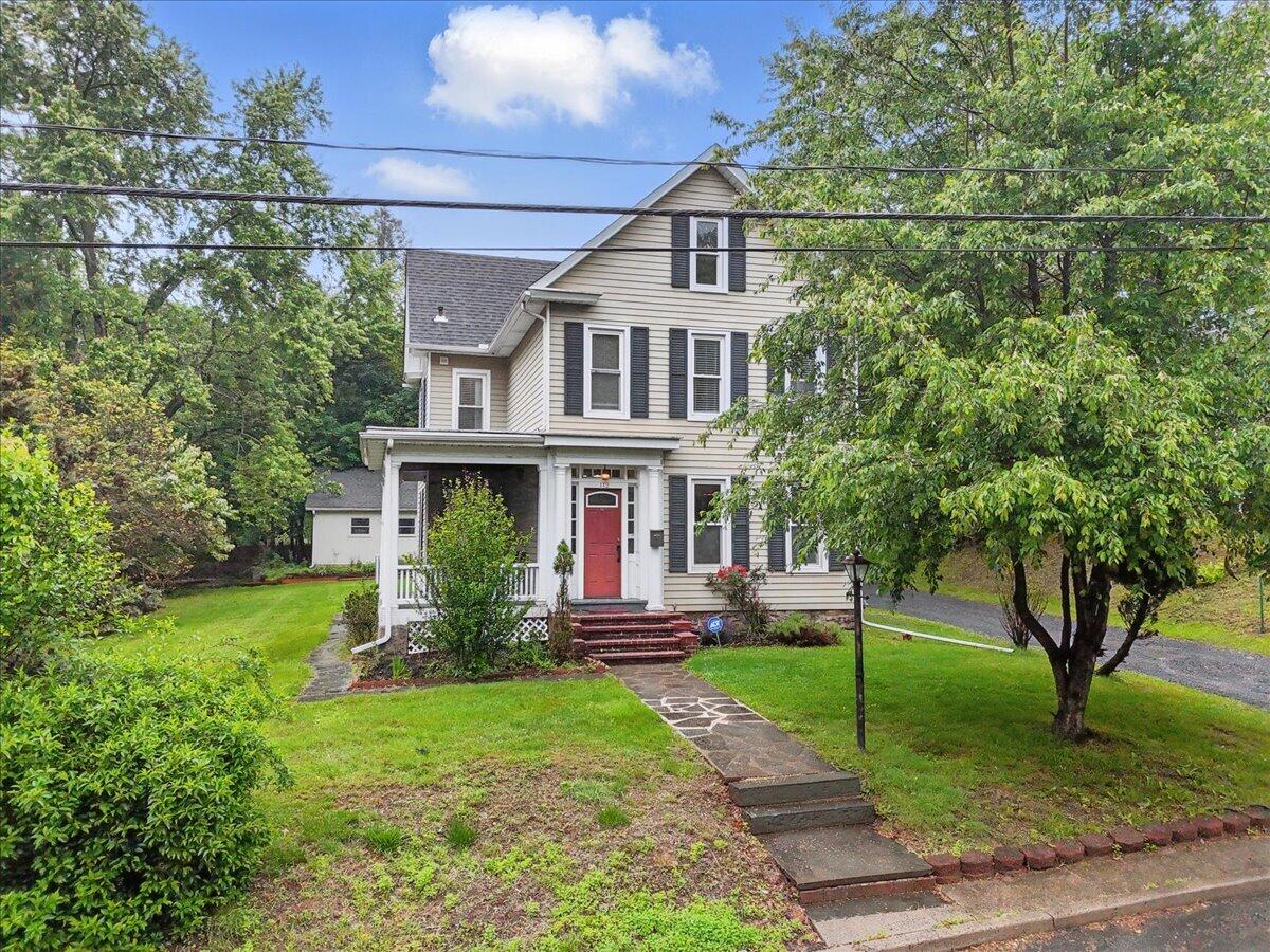 112 E Brown Street, East Stroudsburg, Pennsylvania image 46