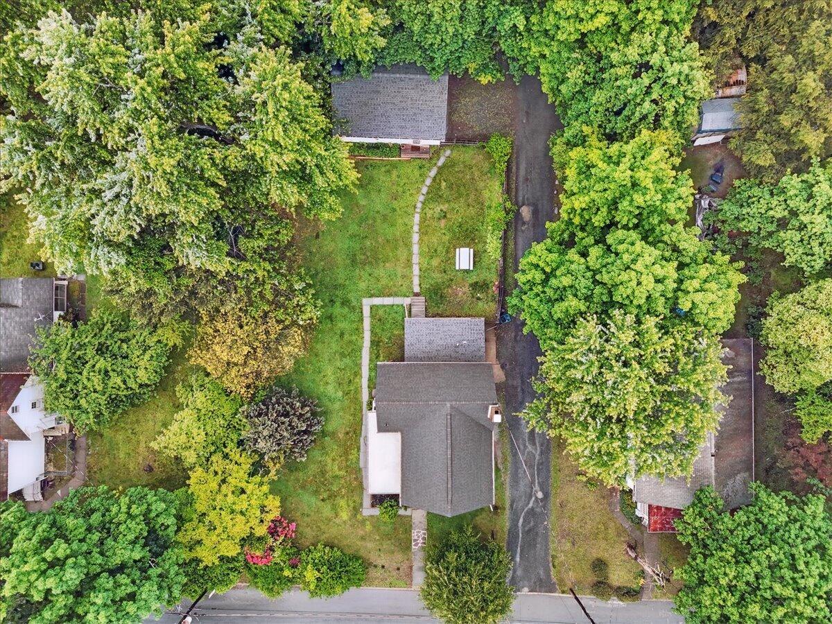 112 E Brown Street, East Stroudsburg, Pennsylvania image 48