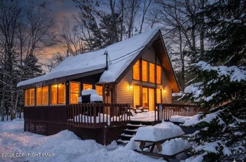 102 King Arthur Road Pocono Lake PA 18347