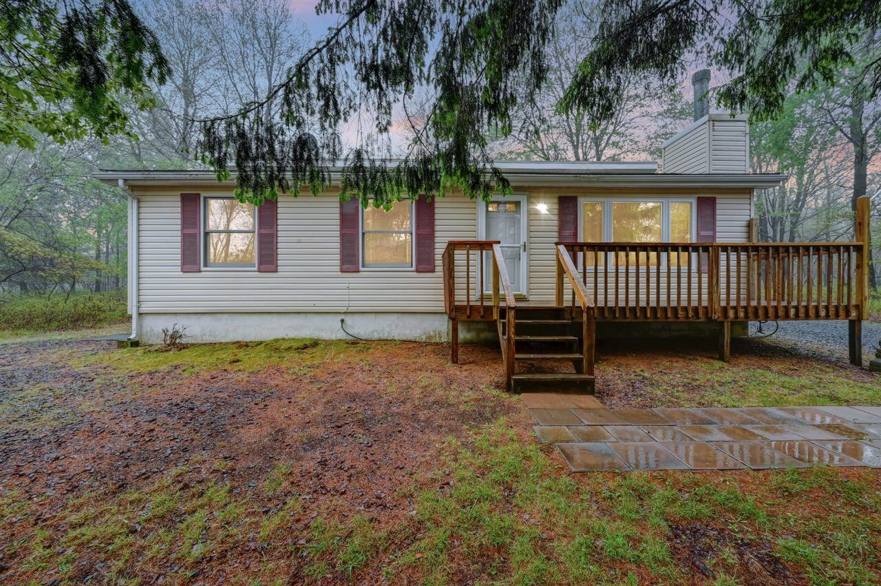 605 Scenic Drive, Albrightsville, Pennsylvania image 4