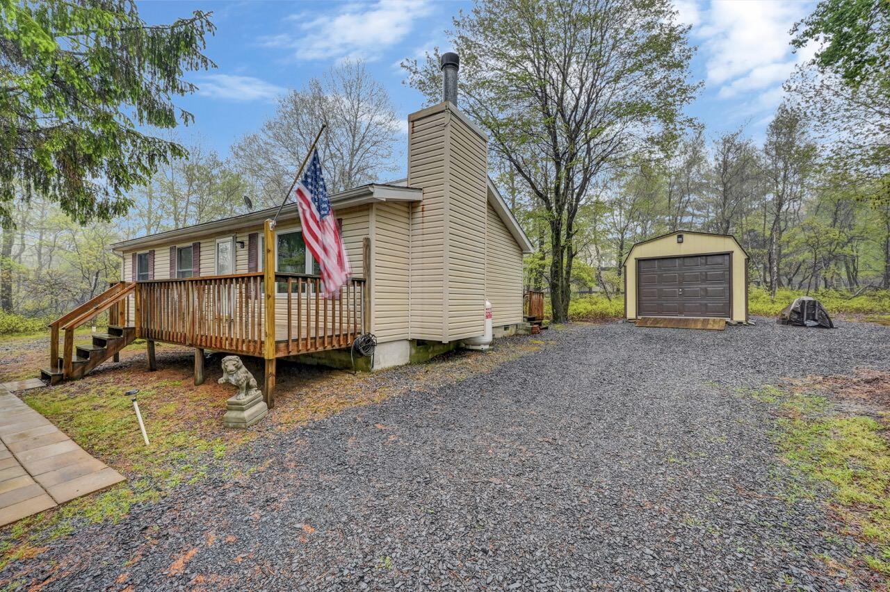 605 Scenic Drive, Albrightsville, Pennsylvania image 2