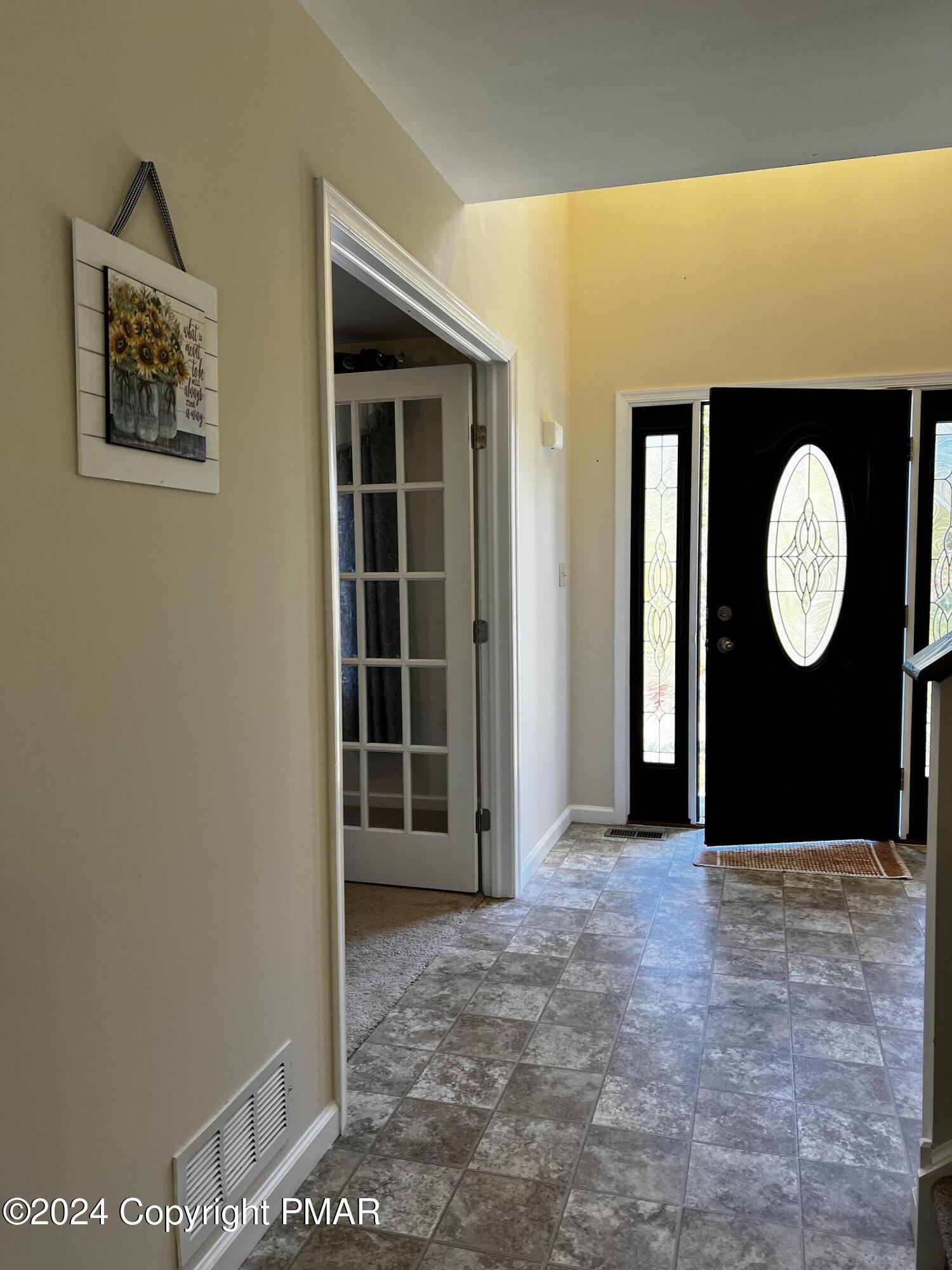 216 Swan Court, East Stroudsburg, Pennsylvania image 14