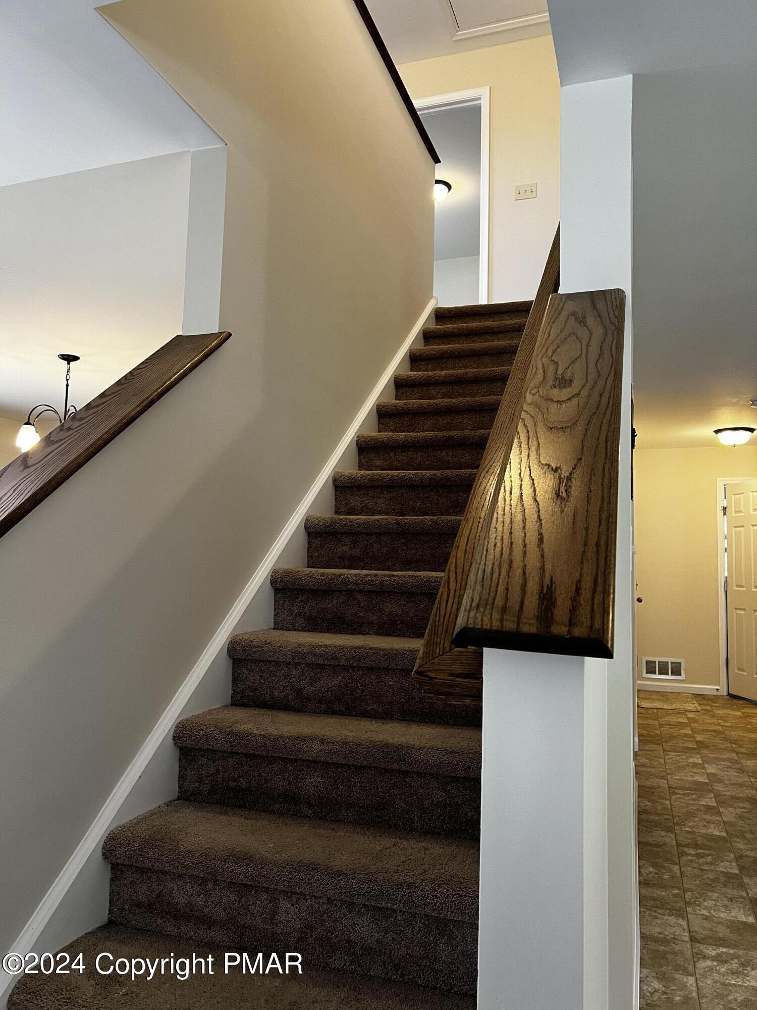 216 Swan Court, East Stroudsburg, Pennsylvania image 30