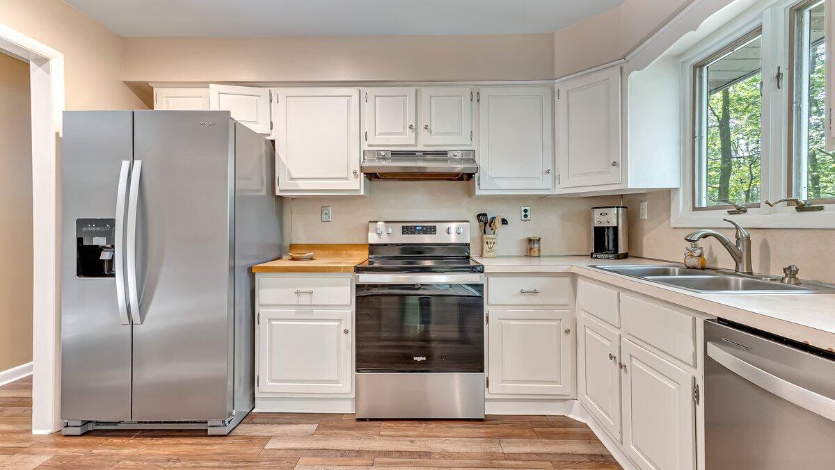 235 White Pine Lane, Pocono Lake, Pennsylvania image 10