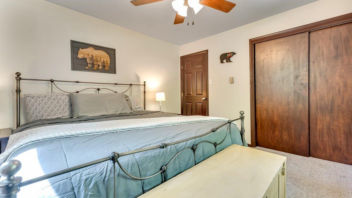 235 White Pine Lane, Pocono Lake, Pennsylvania image 18