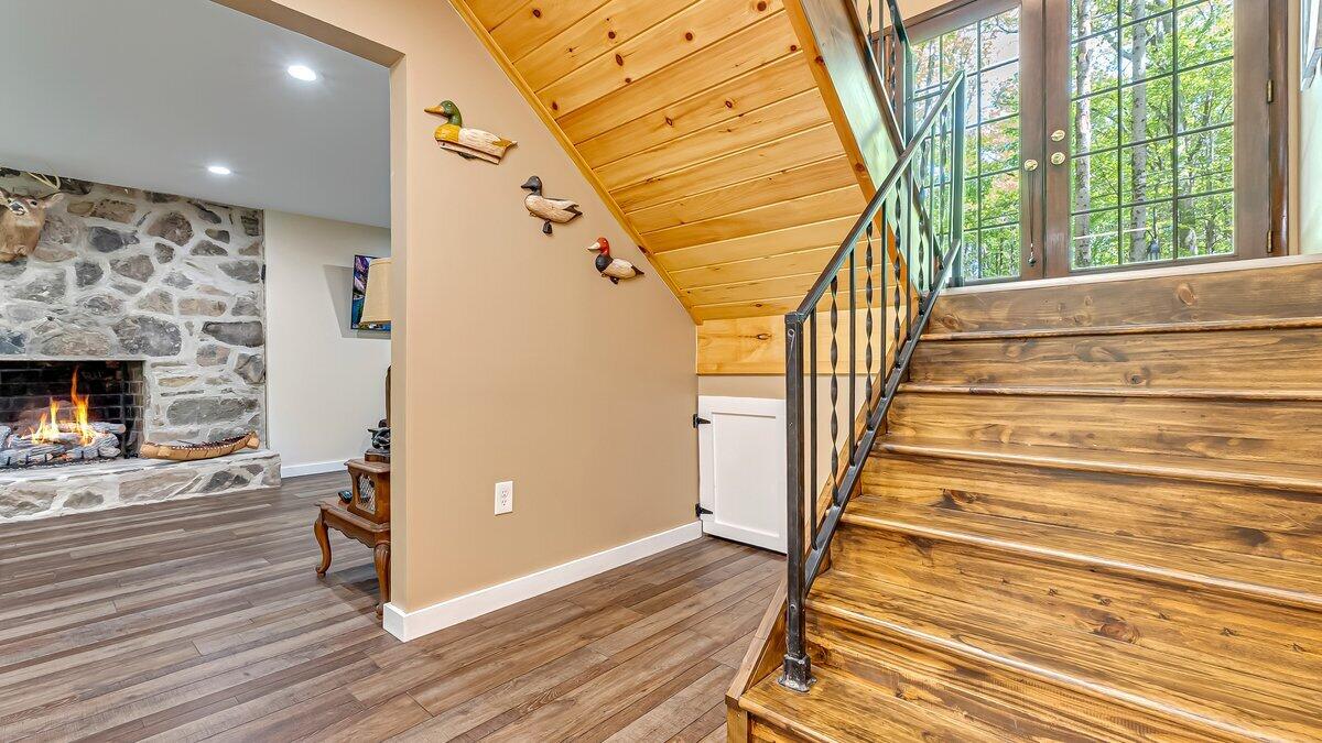235 White Pine Lane, Pocono Lake, Pennsylvania image 23
