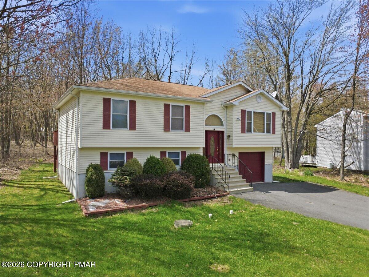 825 Clearview Drive