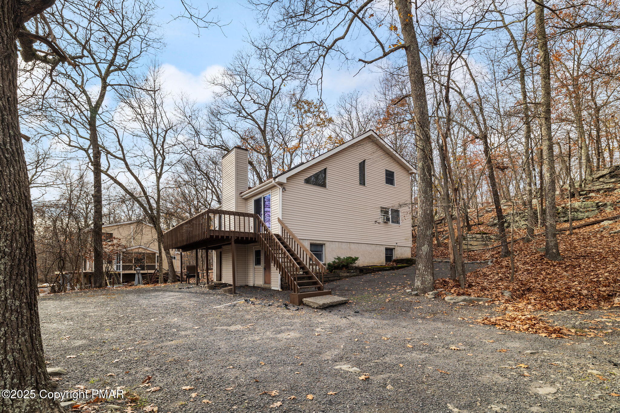 2096 Scarborough Way, Bushkill, Pennsylvania image 1