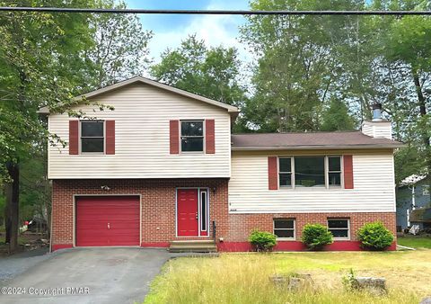 8235 Natures Drive Tobyhanna PA 18466
