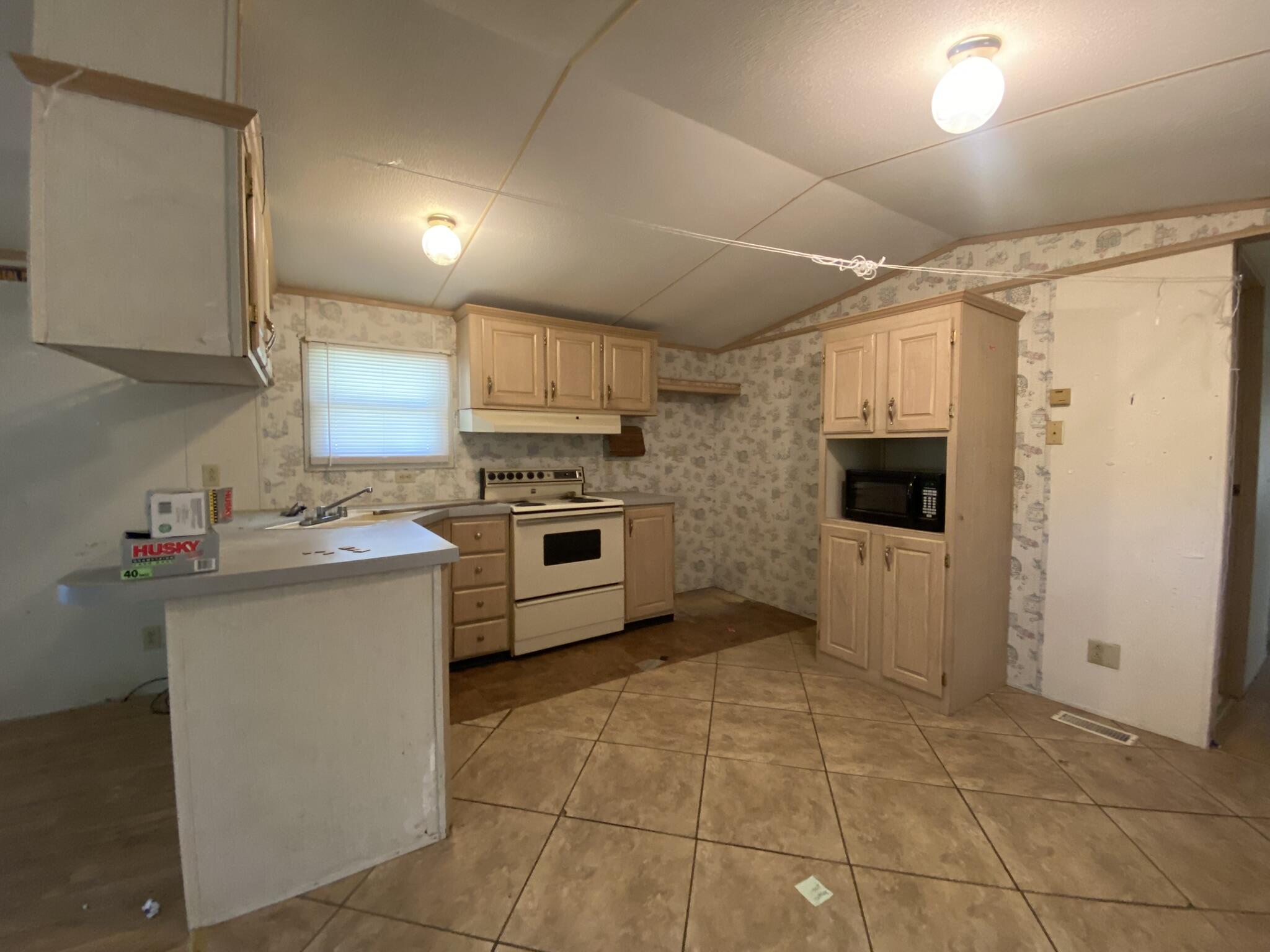 206 Creekside Manor Drive, Lehighton, Pennsylvania image 7