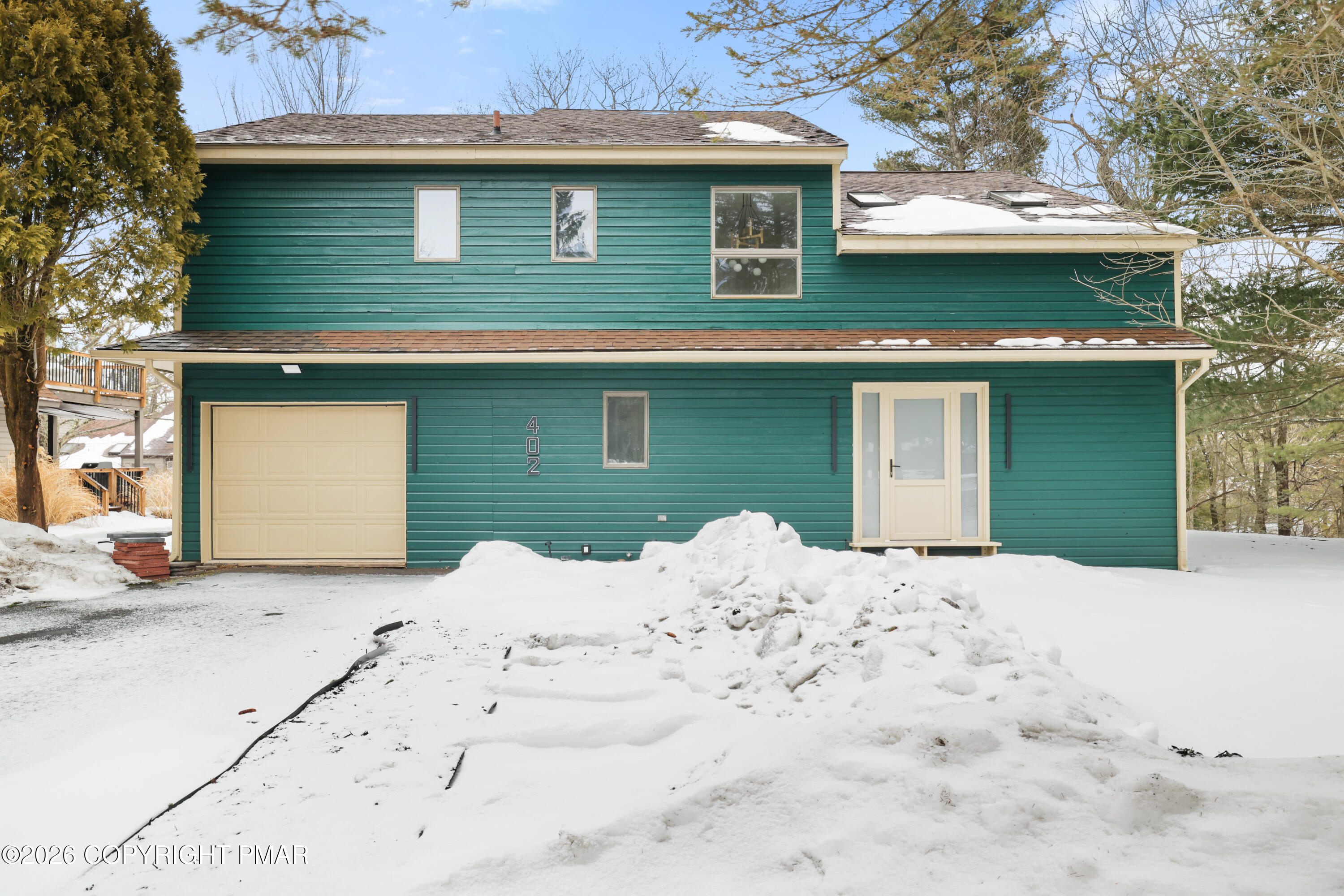 402 Shiny Mountain Court