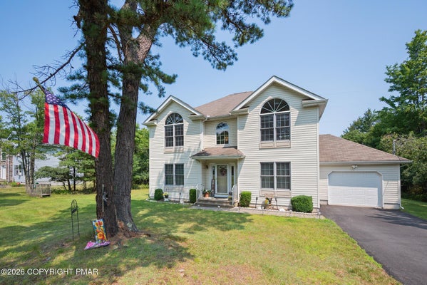 965 CRICKET LN, LONG POND, PA 18334 - Image 7078fecc0c97fcd86a57fba8d7e807b7/794694237