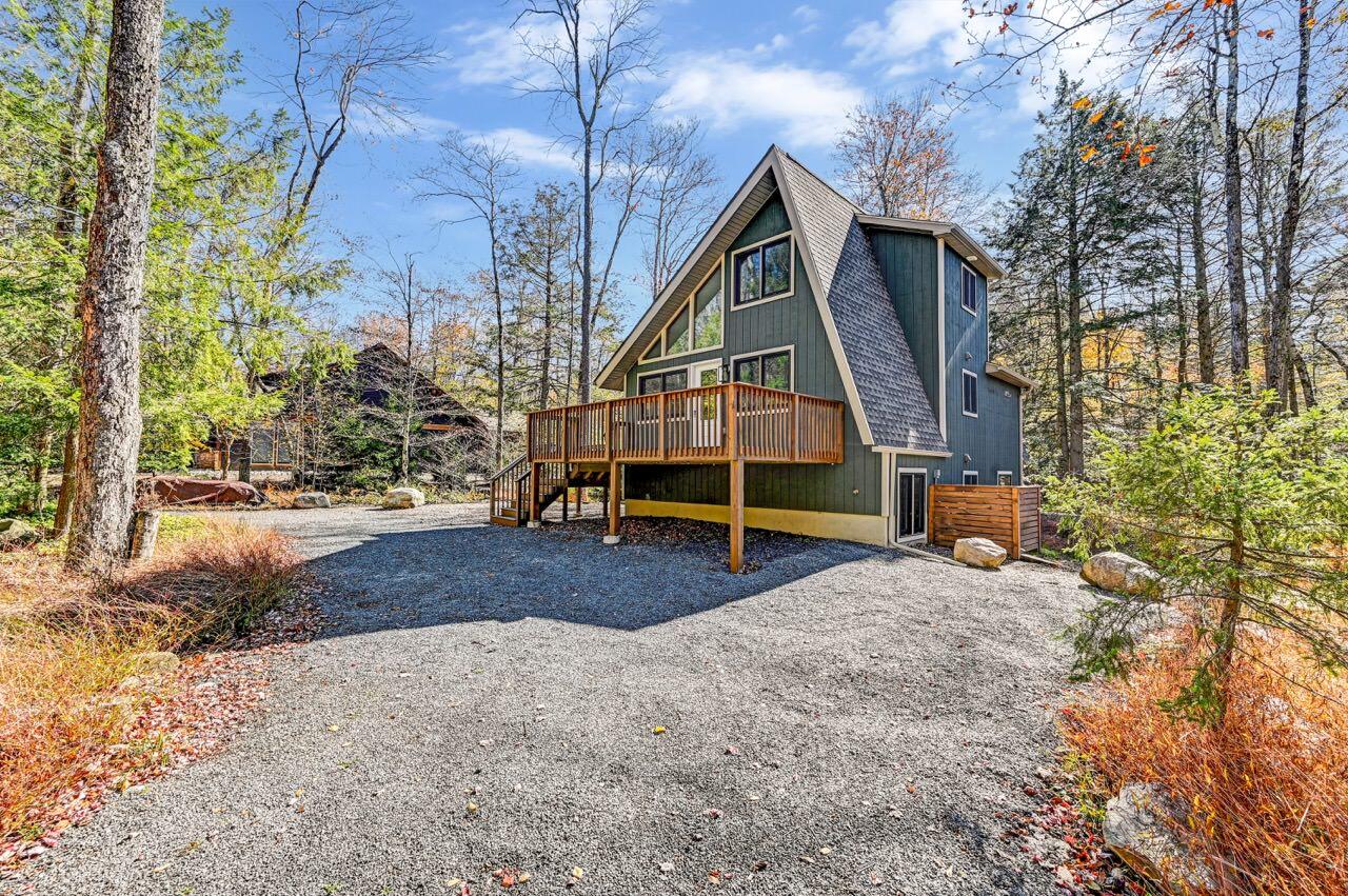 1153 Deer Trail Road, Pocono Pines, Pennsylvania image 4