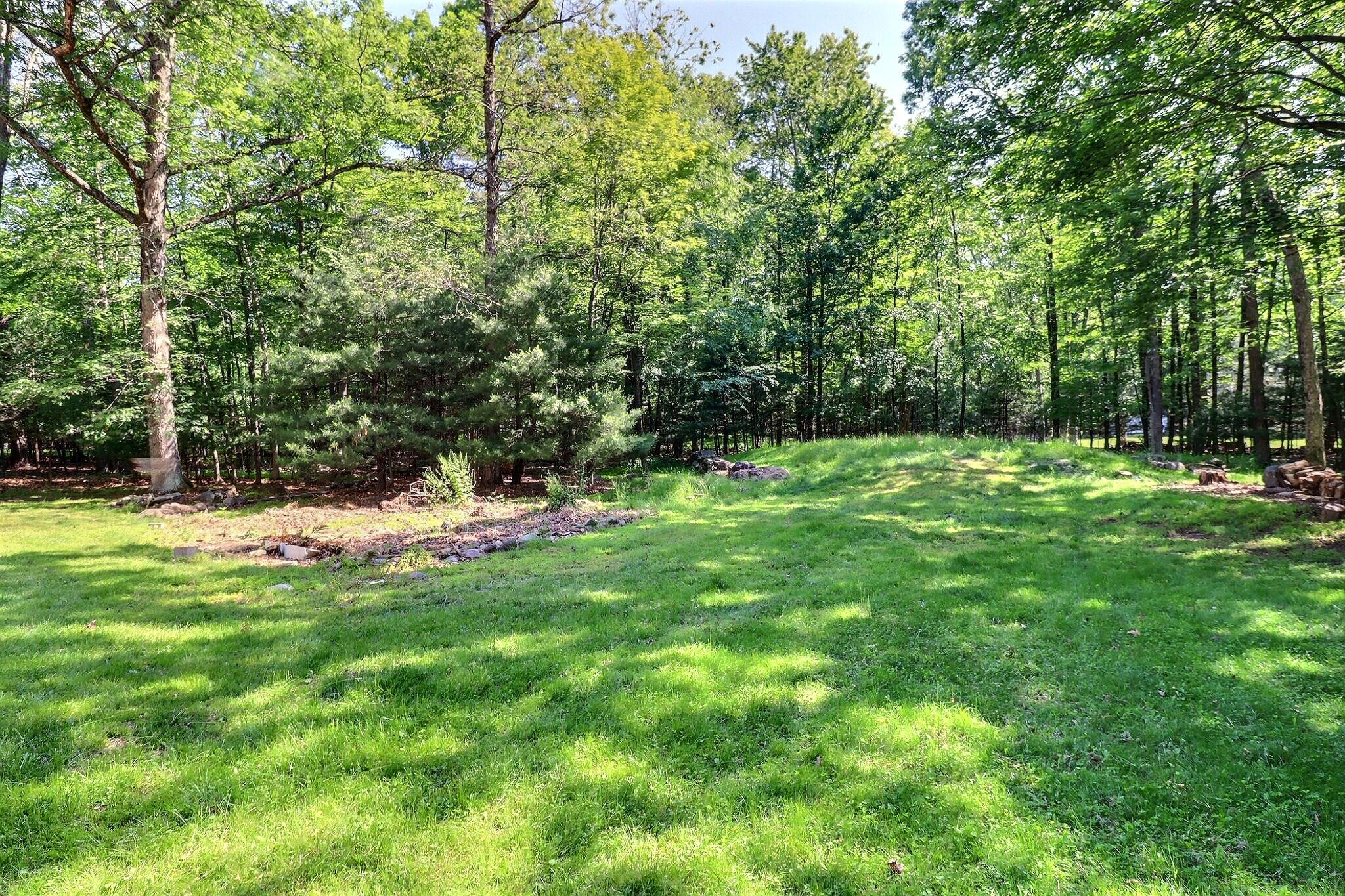 102 Crest Circle, East Stroudsburg, Pennsylvania image 12