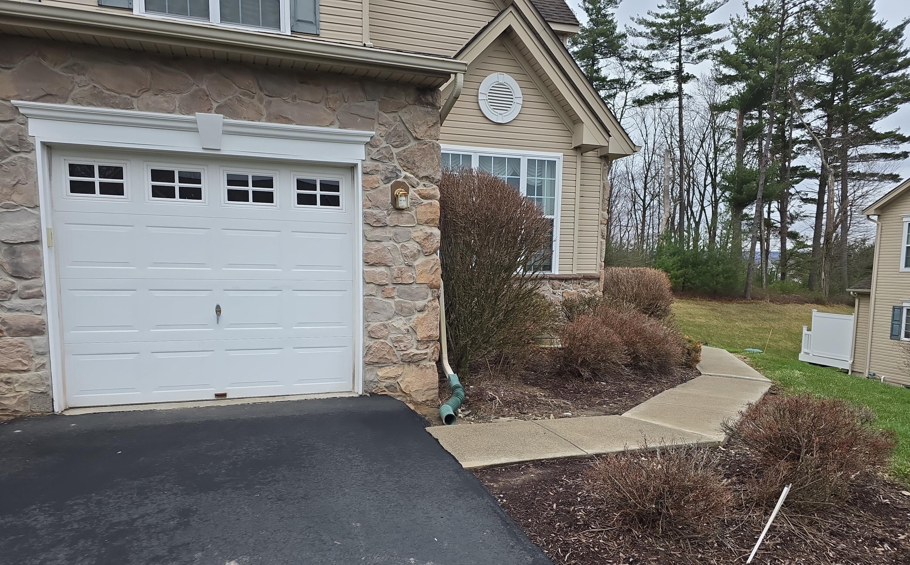 1712 Big Ridge Drive, East Stroudsburg, Pennsylvania image 2
