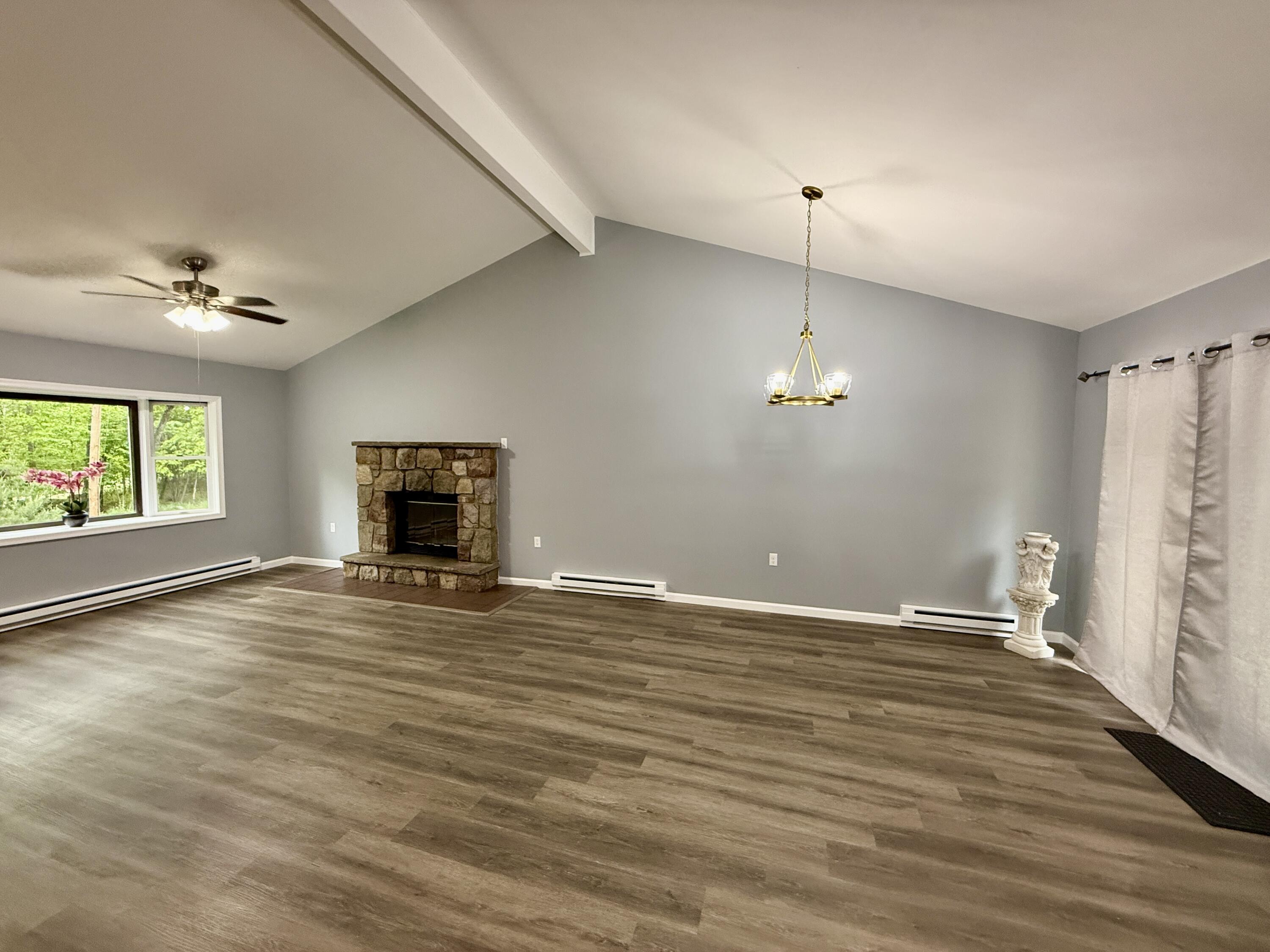 1223 Coolbaugh Road, East Stroudsburg, Pennsylvania image 7