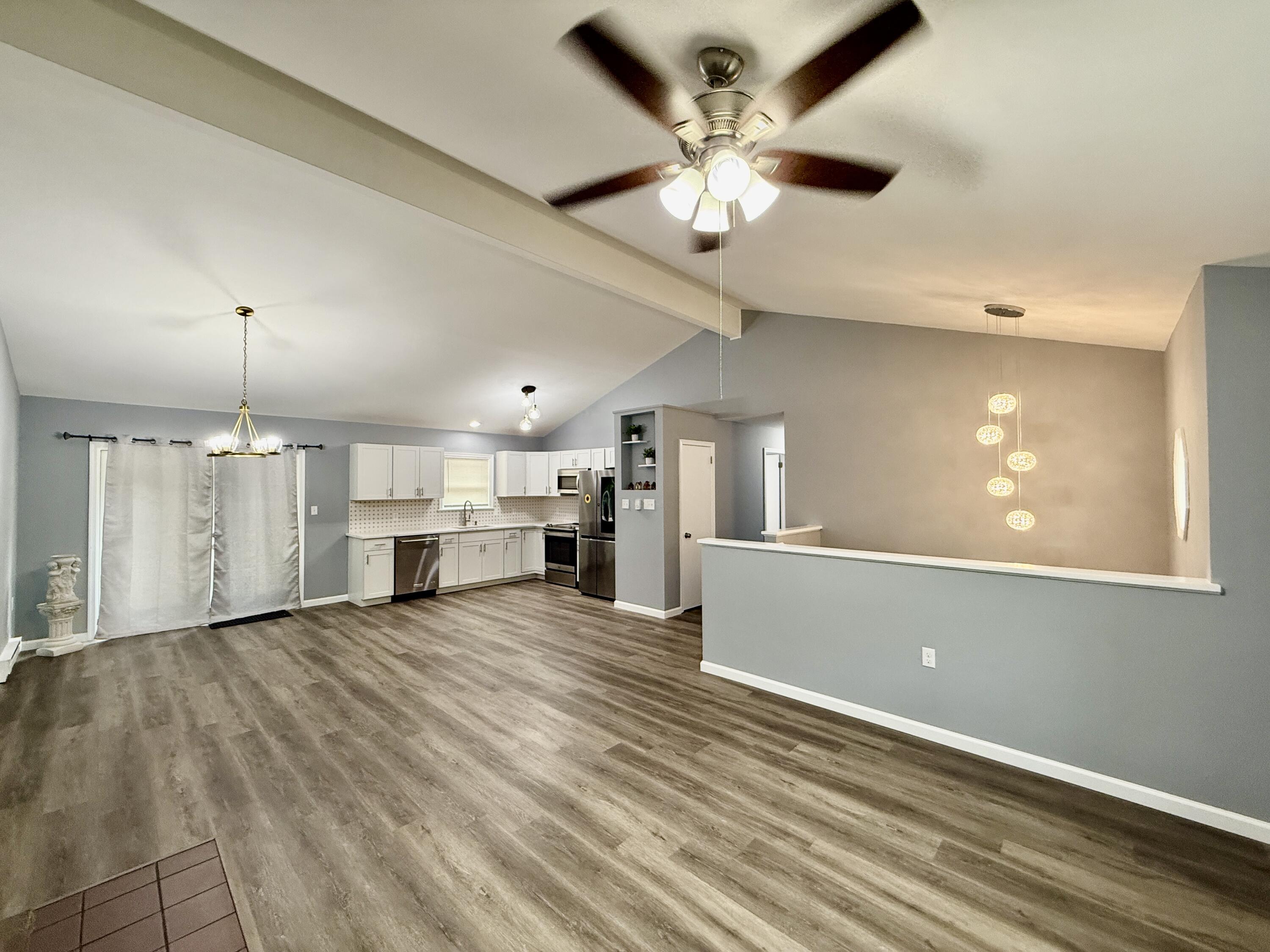 1223 Coolbaugh Road, East Stroudsburg, Pennsylvania image 5