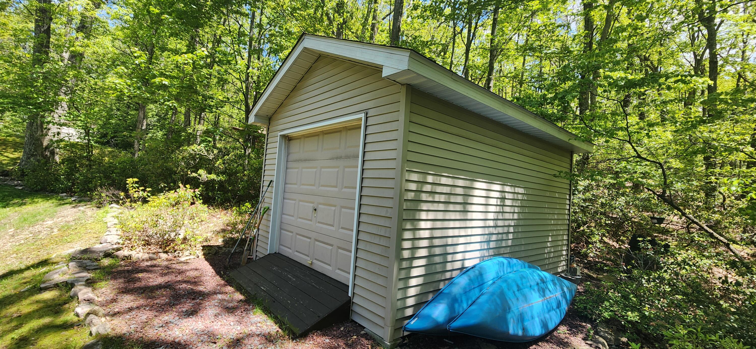 1729 Hemlock Drive, Scotrun, Pennsylvania image 18