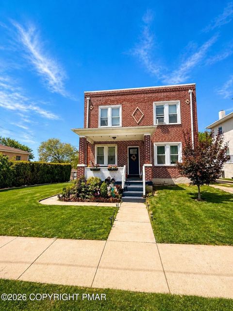 Multifamily For Sale - 311 Jefferson Street<br/> Plymouth Meeting, PA 19462