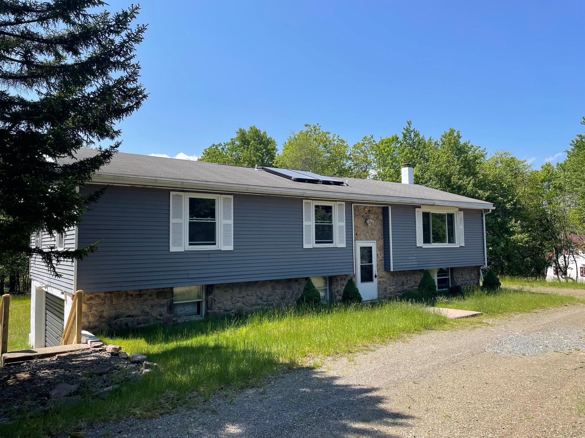 215 Fawn Lane, Albrightsville, Pennsylvania image 1