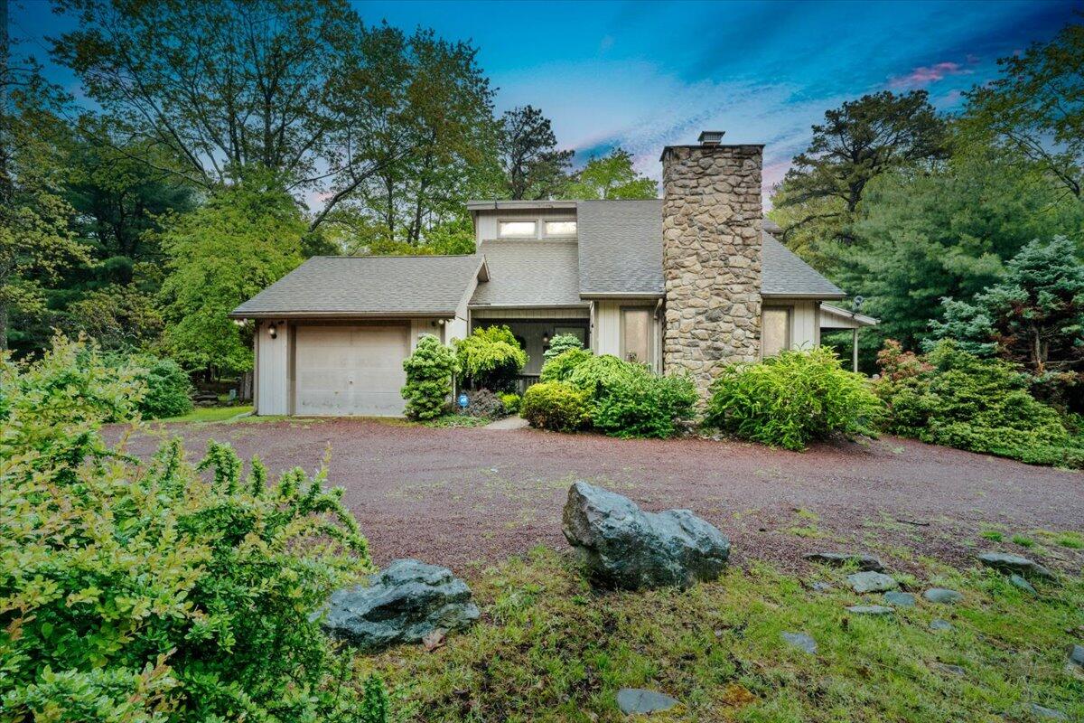 52 Hickory Road, Lake Harmony, Pennsylvania image 2