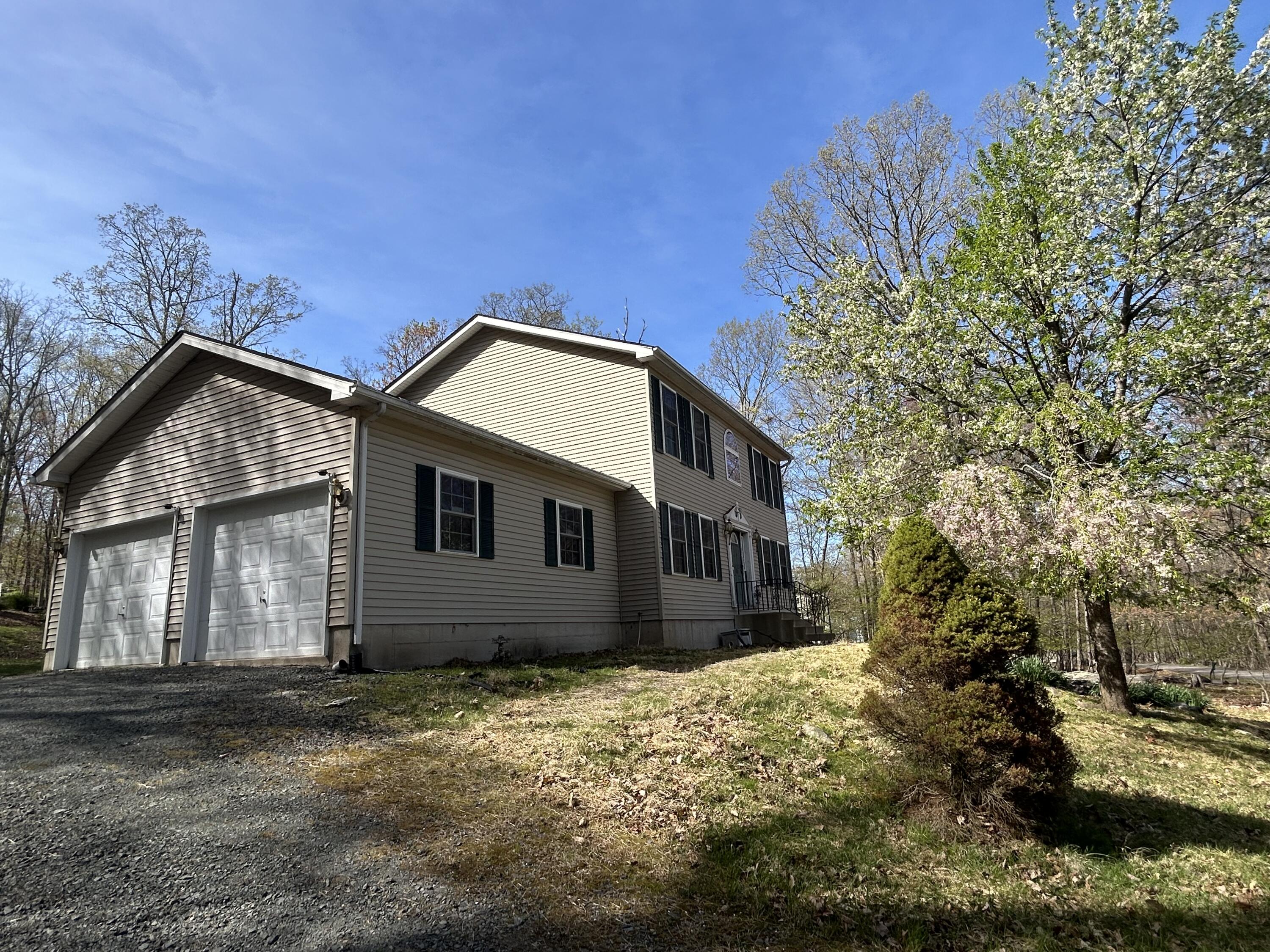 131 Wildwood Lane, Canadensis, Pennsylvania image 2