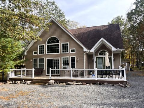 6 Dillon Way Albrightsville PA 18210