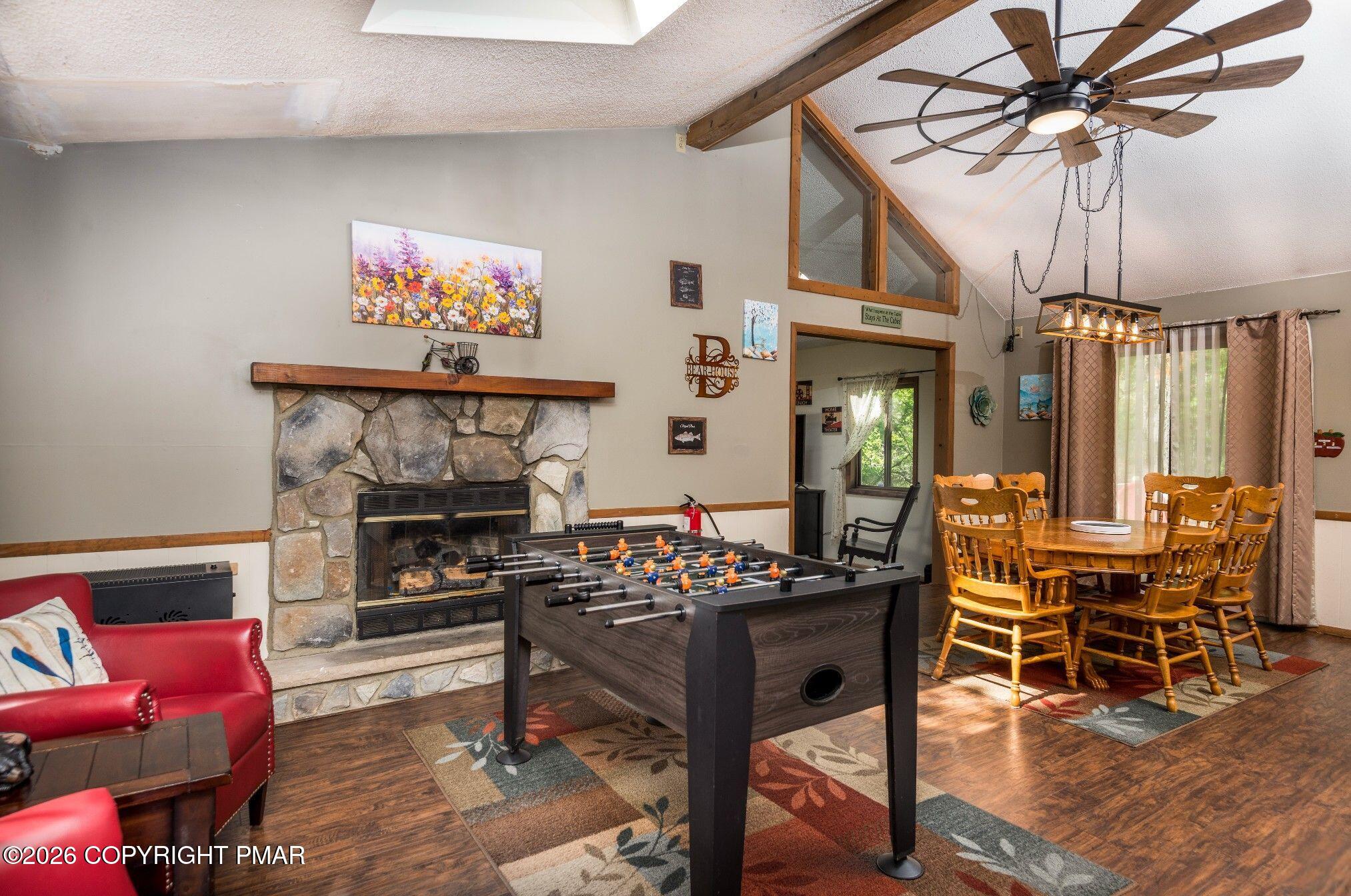 251 McKuen Way