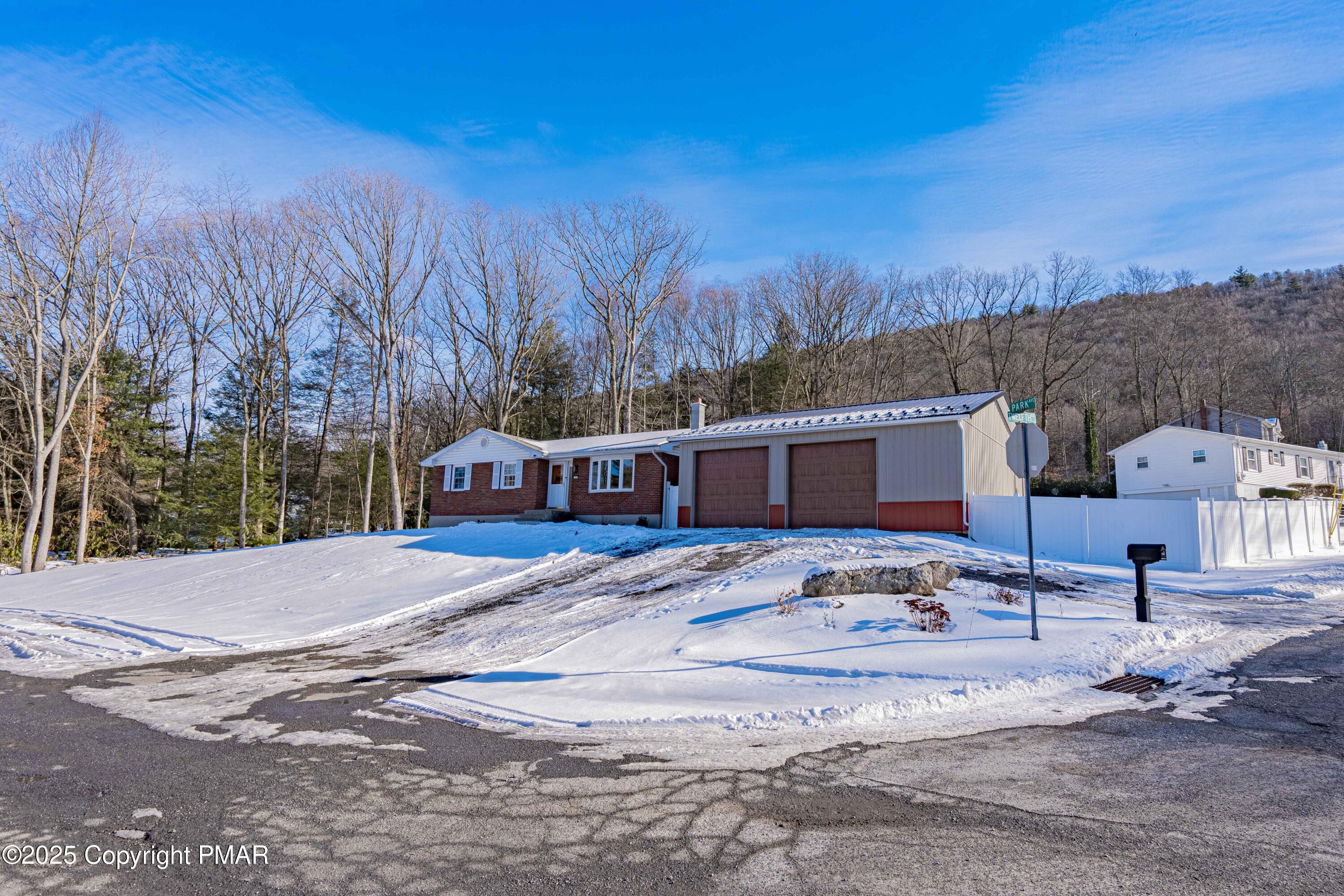 115 Park Avenue, Nesquehoning, Pennsylvania image 2