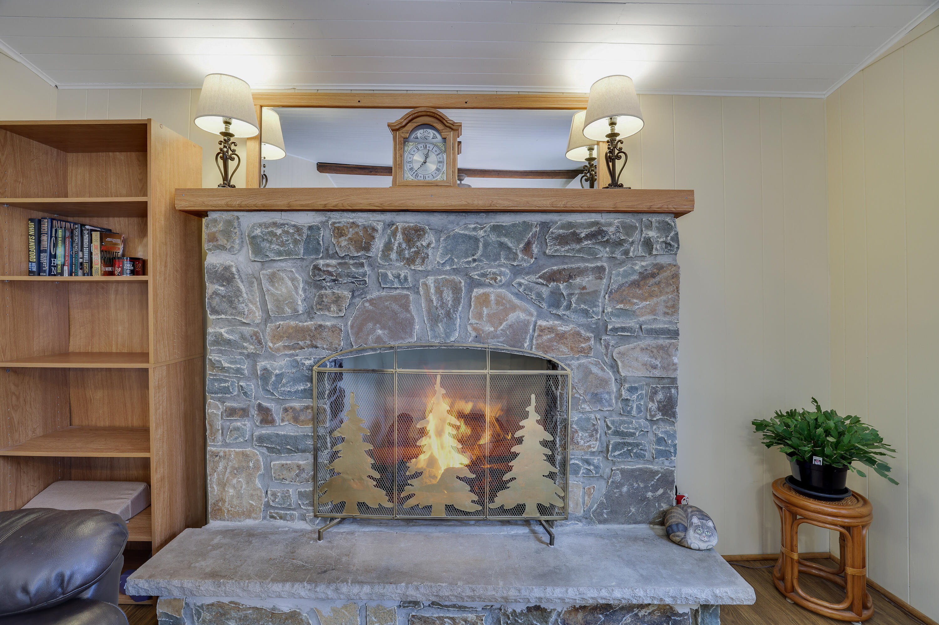 2035 Beaver Run Road, Pocono Lake, Pennsylvania image 8