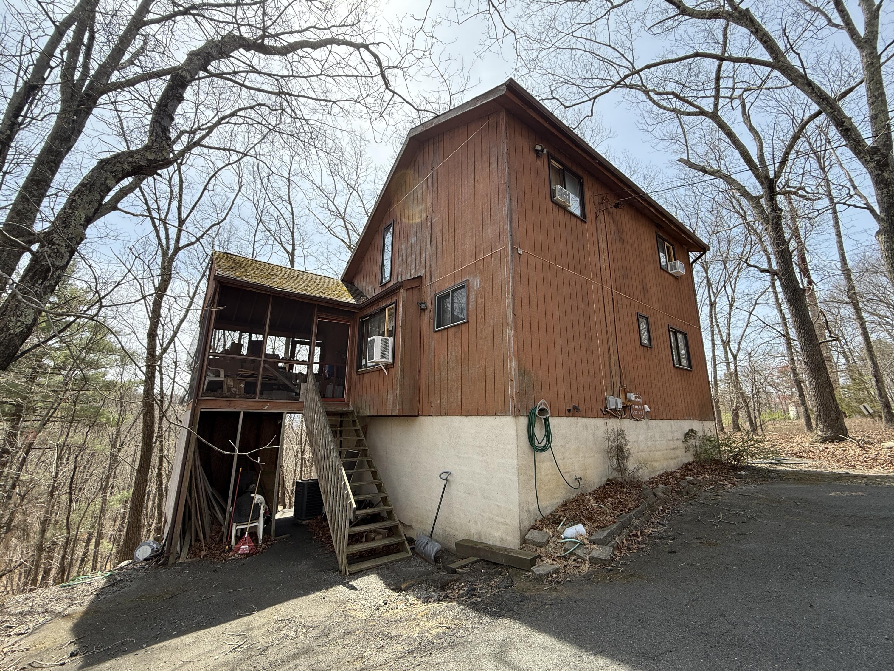 5231 Woodbridge Drive, Bushkill, Pennsylvania image 3
